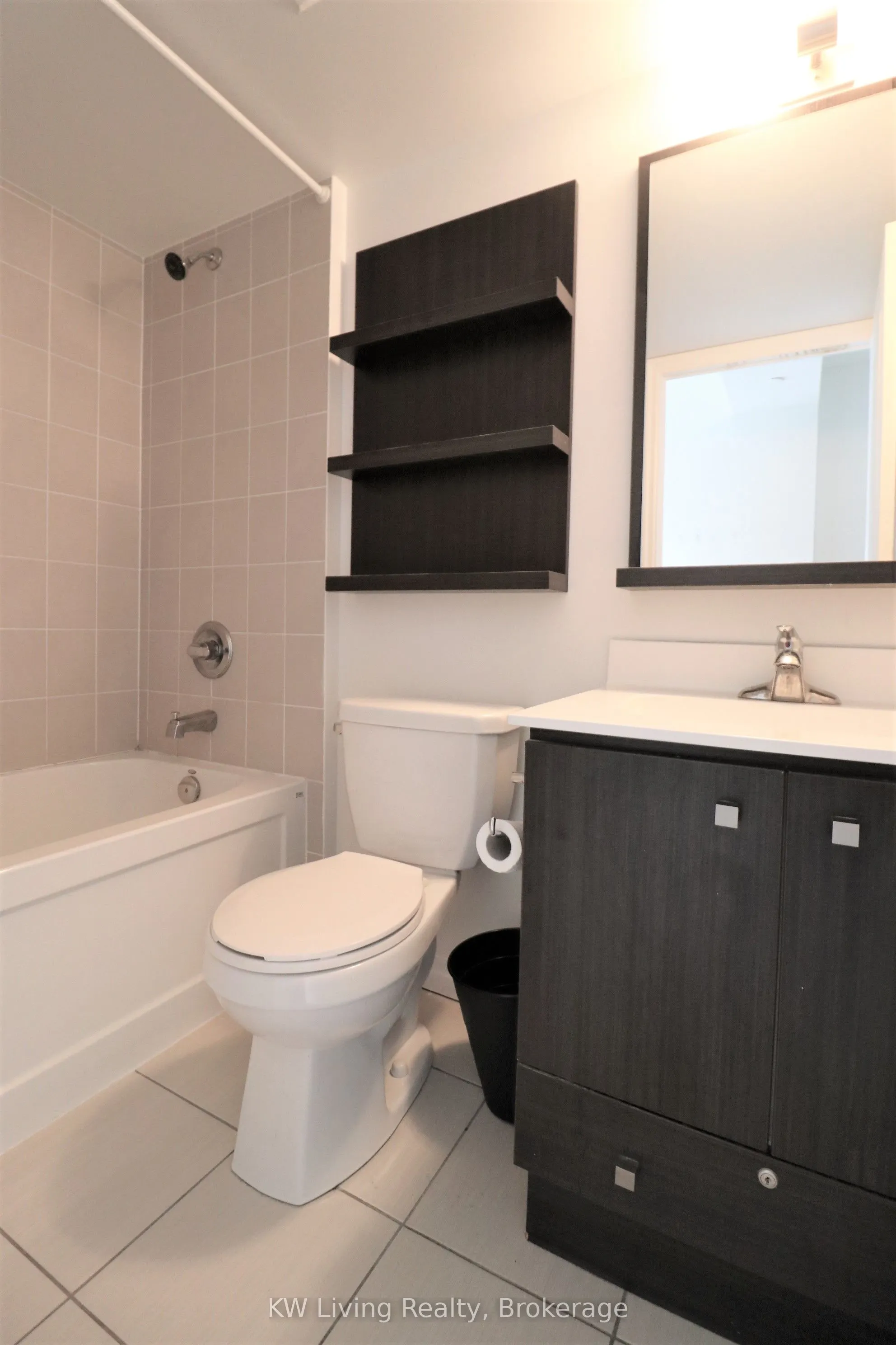 275 Yorkland Road, #806