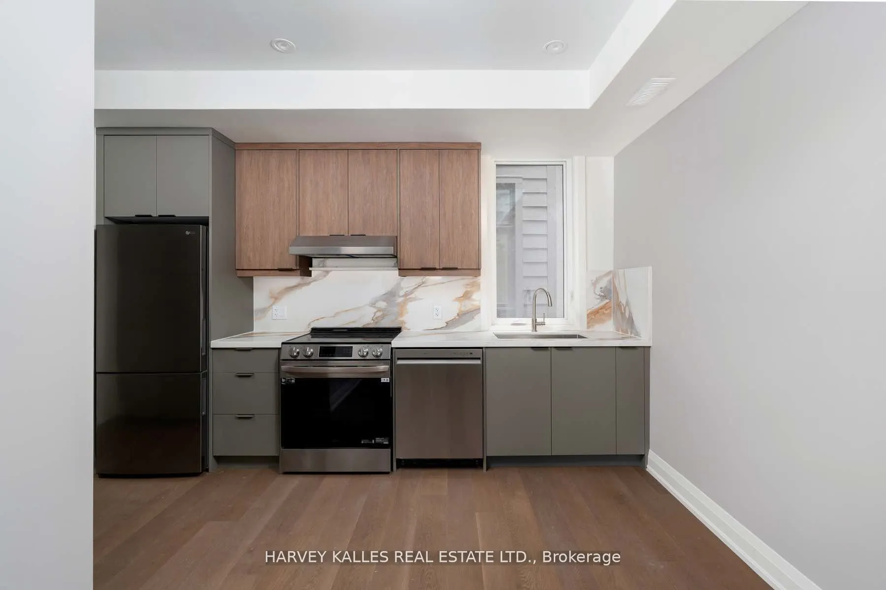 24 Sullivan Street, #2 (MainFloor)