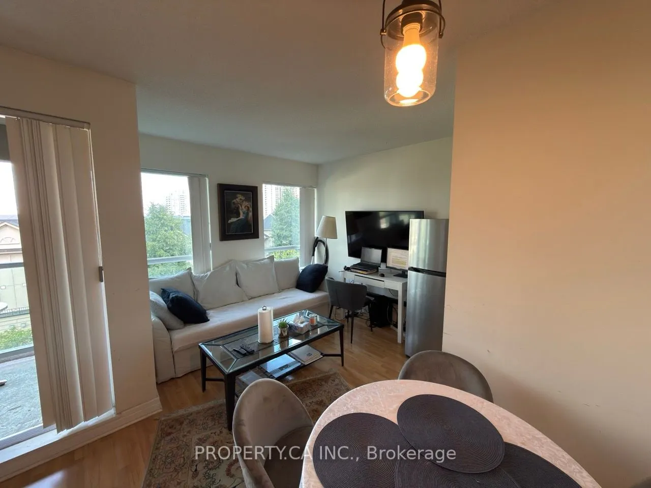 19 Avondale Avenue, #414