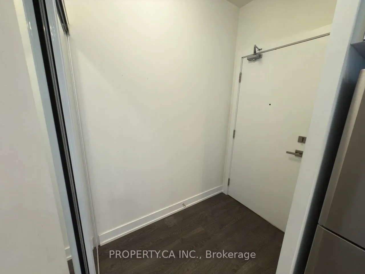 75 The Donway W, #801
