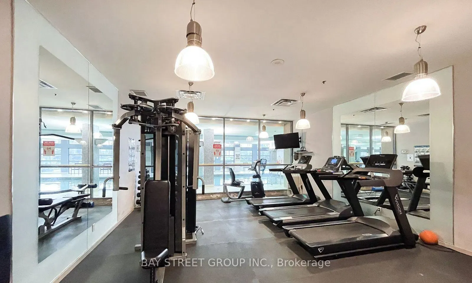 23 Hollywood Avenue, #3802