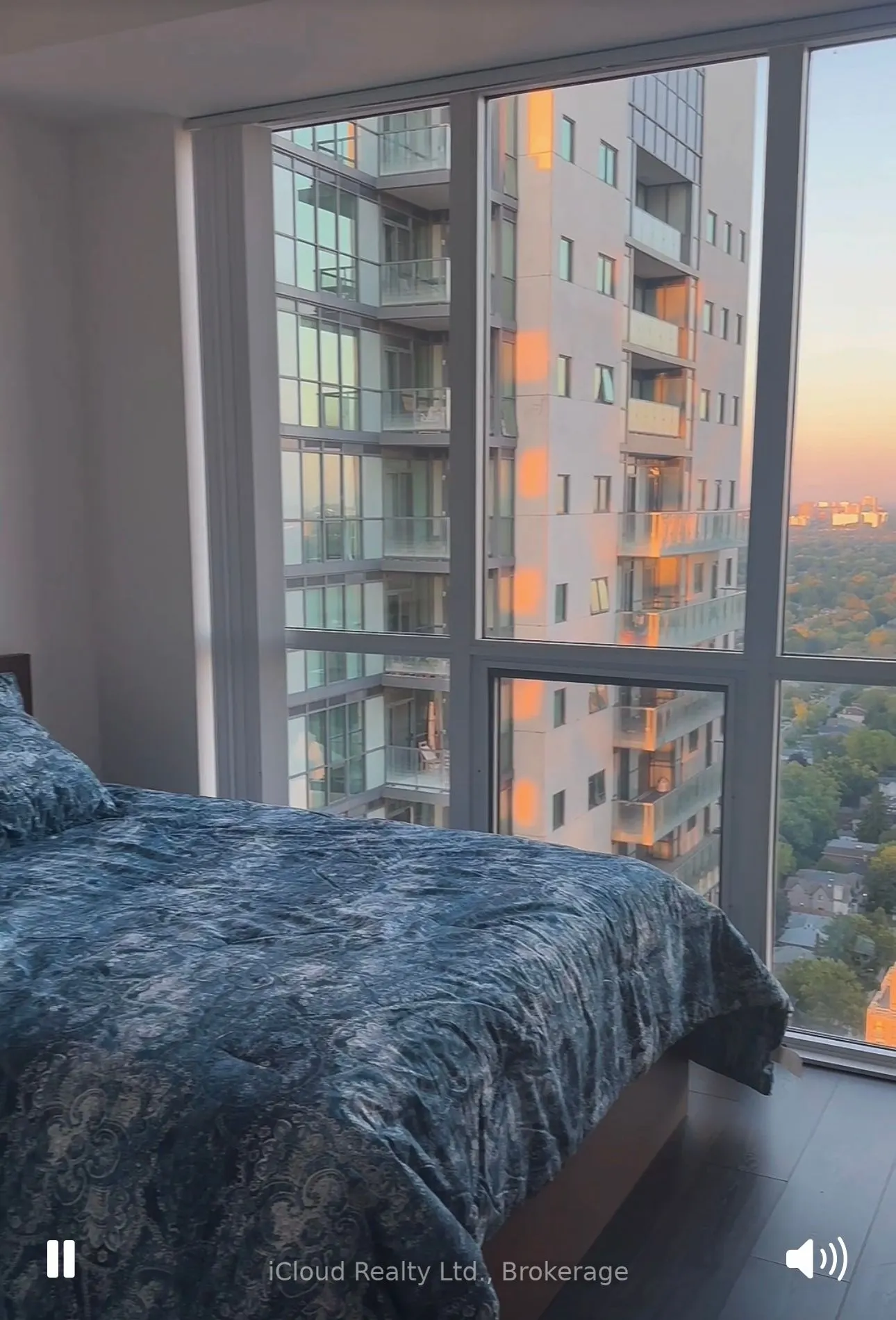 5162 Yonge Street, #LP103