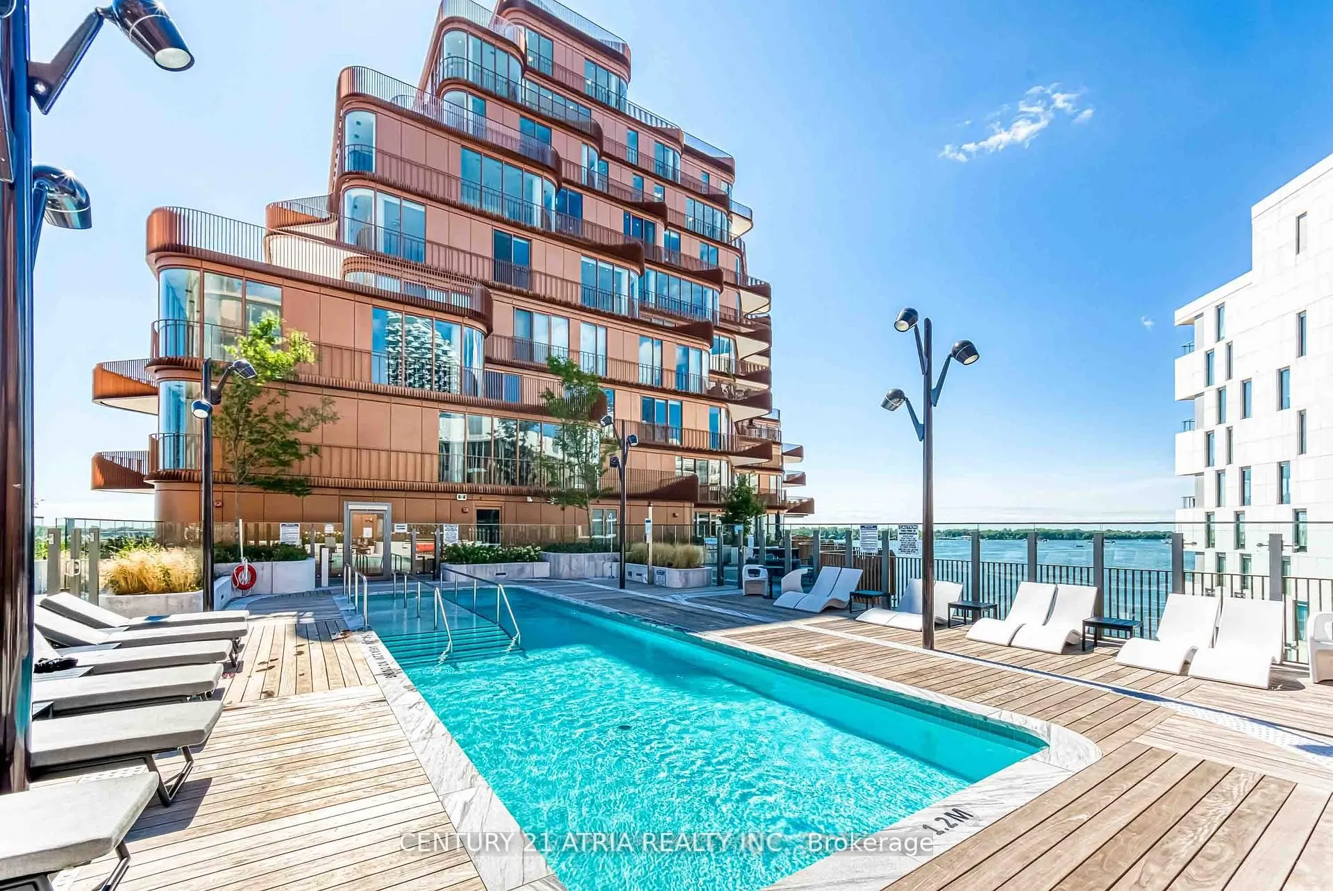 155 Merchants' Wharf, #1211