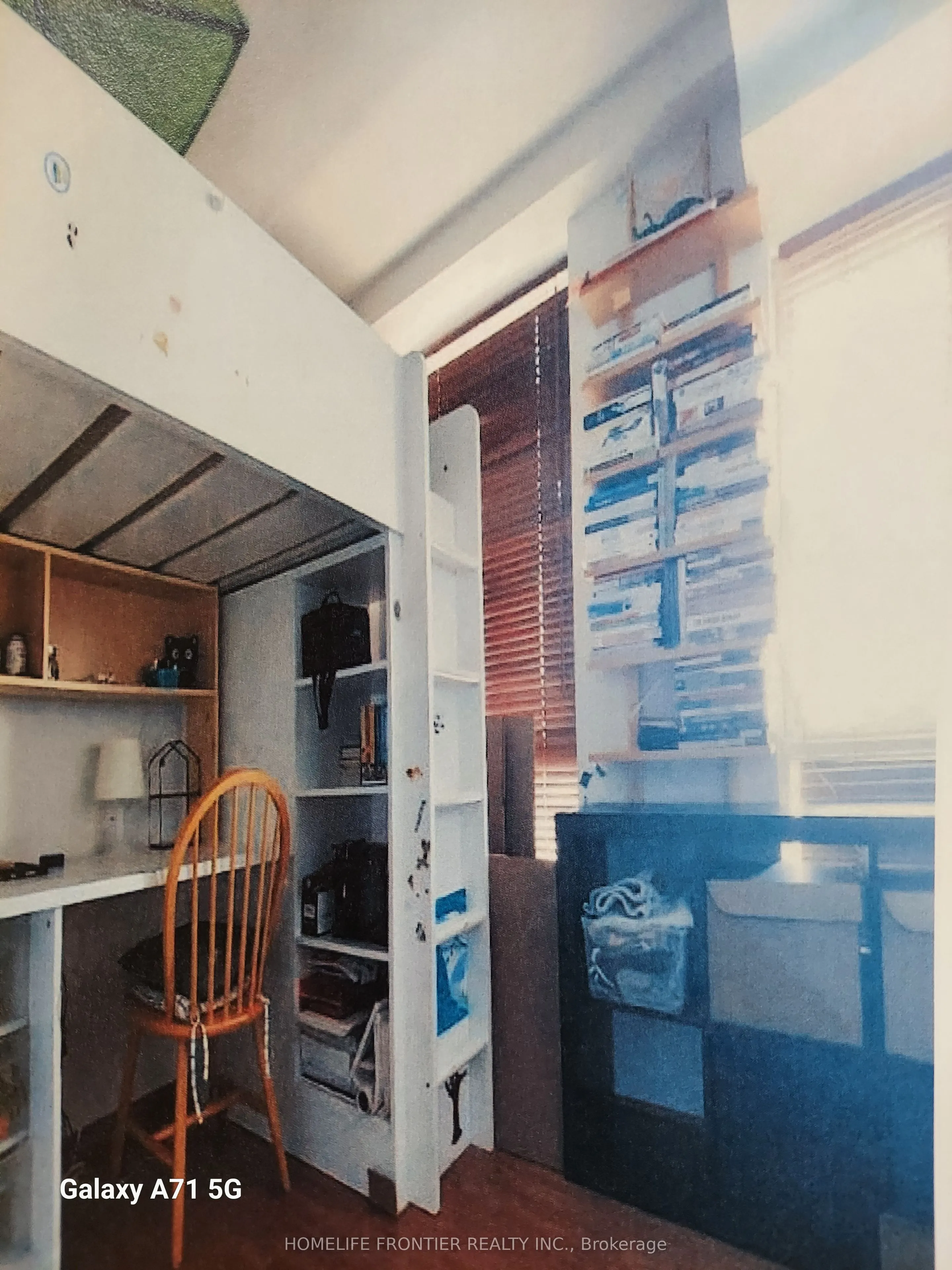 15 Maplewood Avenue, #911