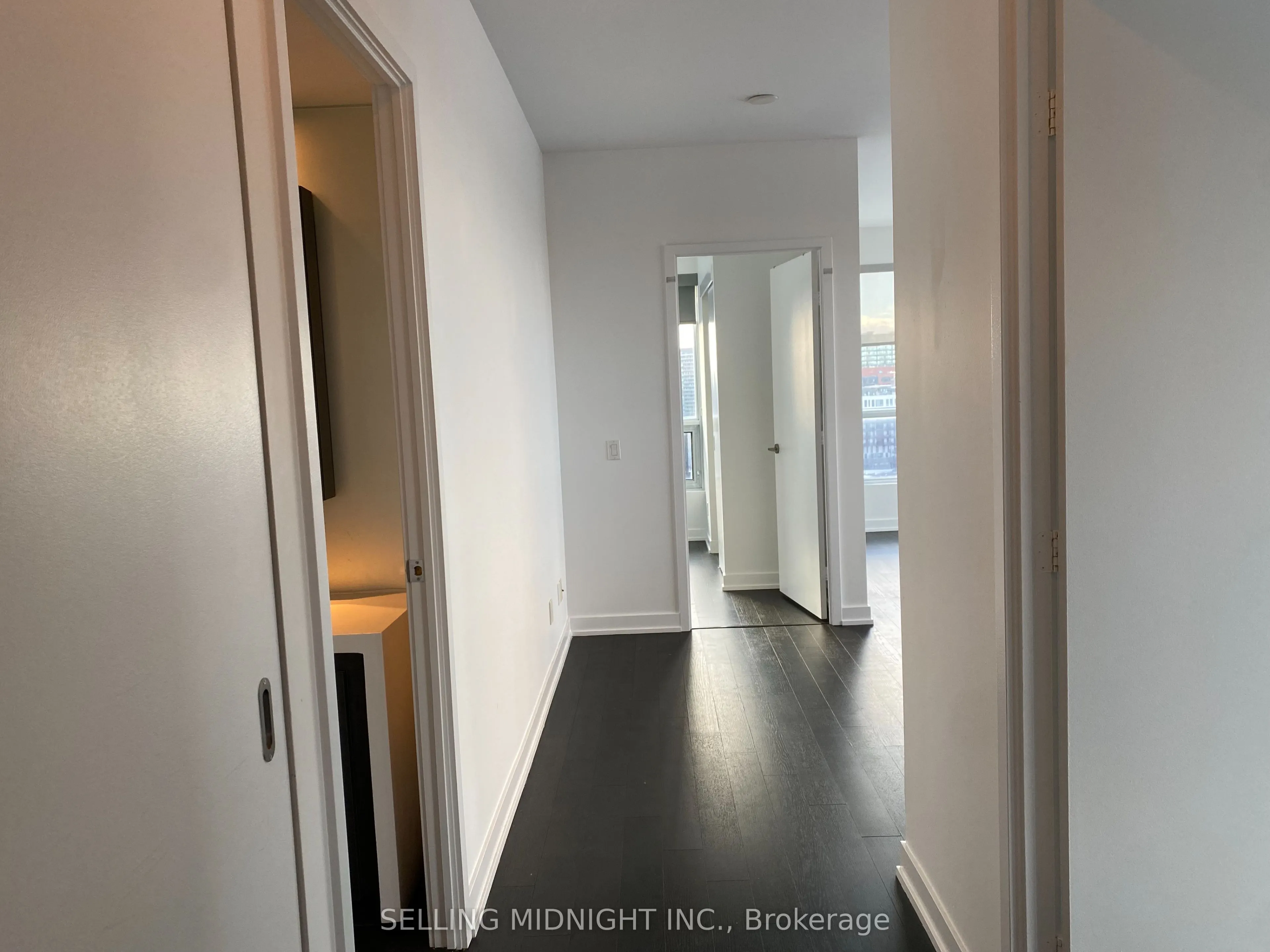 1030 King Street W, #Ph20