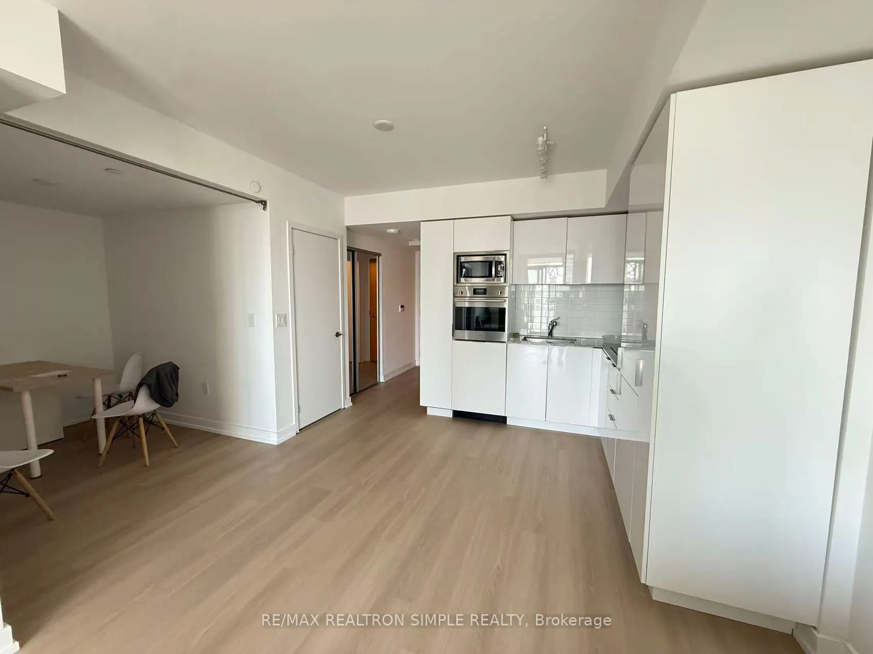 11 Wellesley Street W, #3604