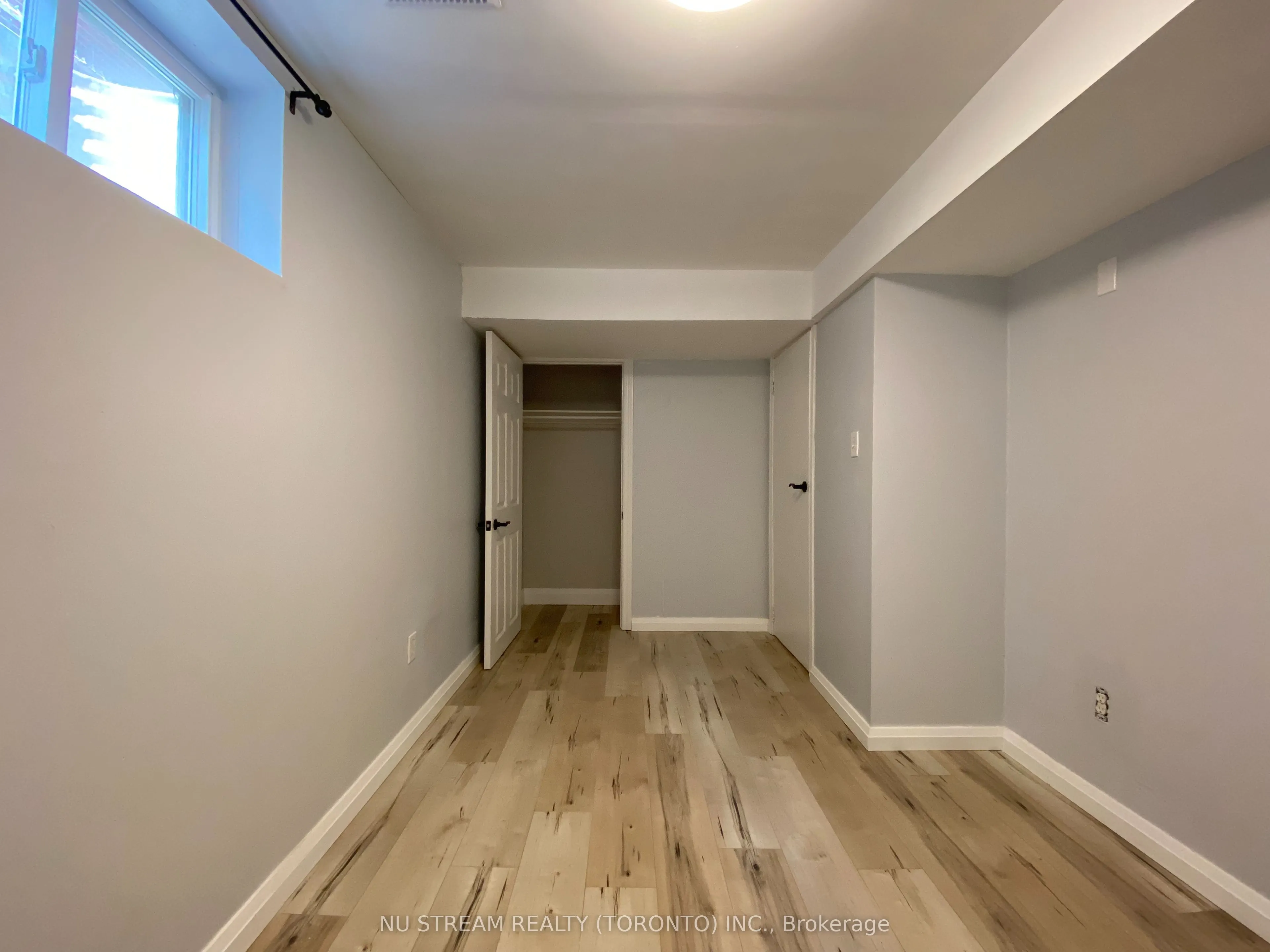 30 Hickorynut Drive