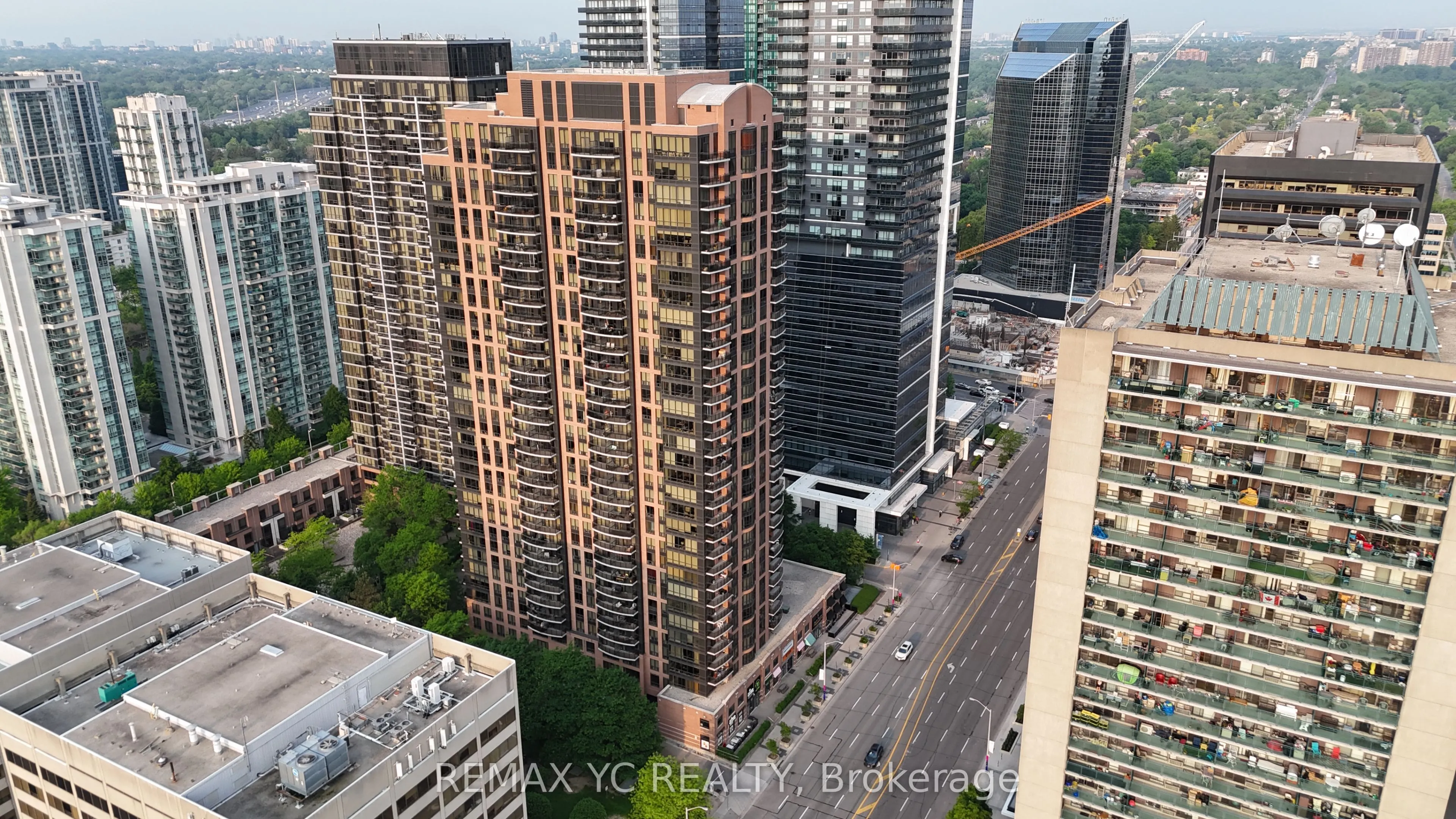 35-43 Sheppard Avenue E