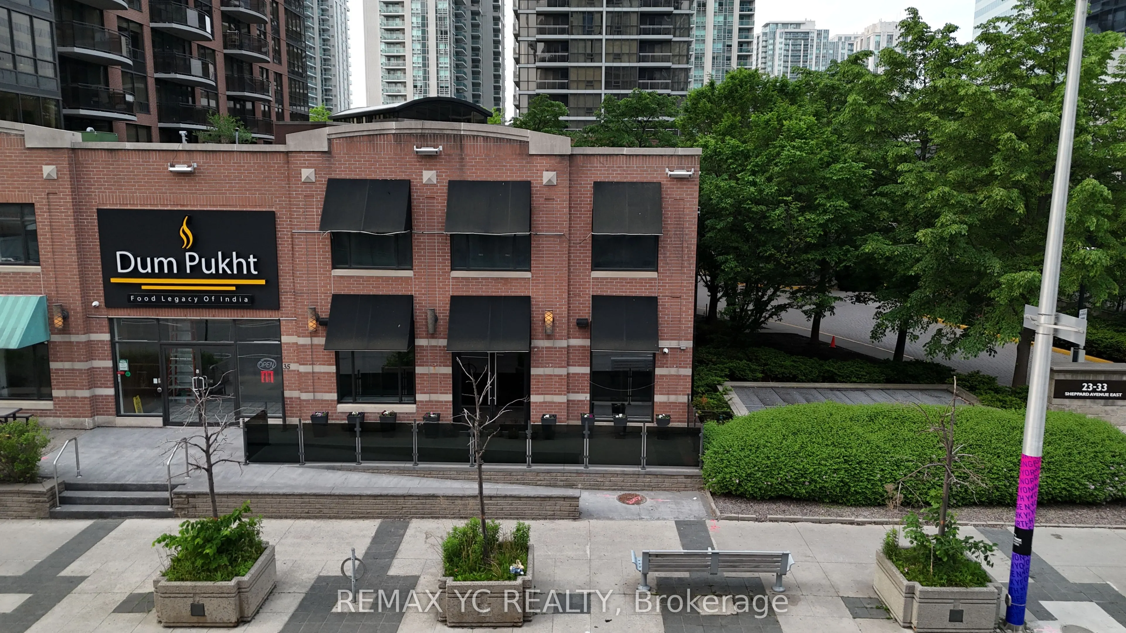 35-43 Sheppard Avenue E