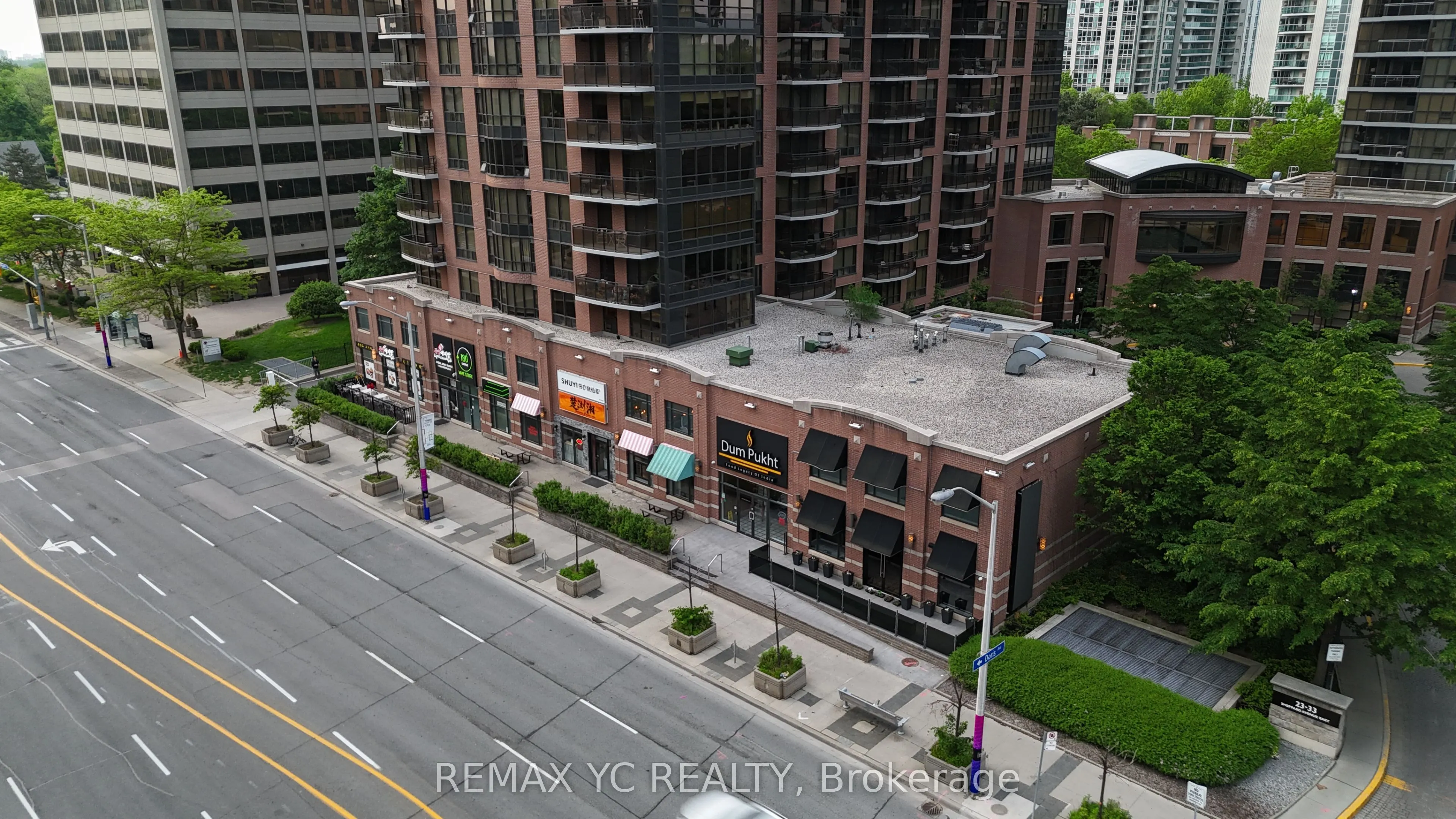 35-43 Sheppard Avenue E