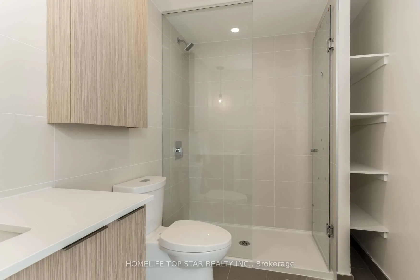 10 Deerlick Court, #11