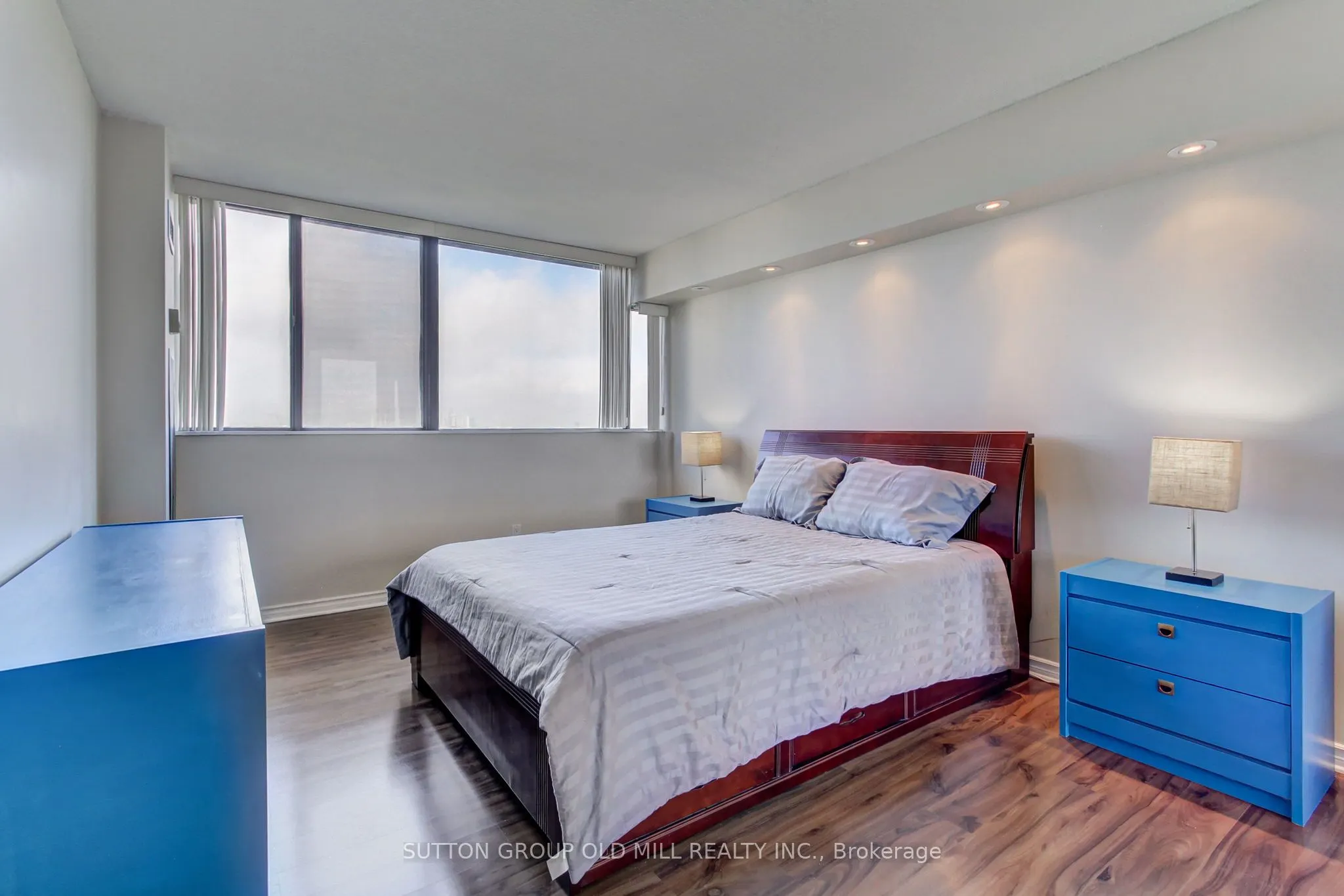133 Torresdale Avenue, #1604