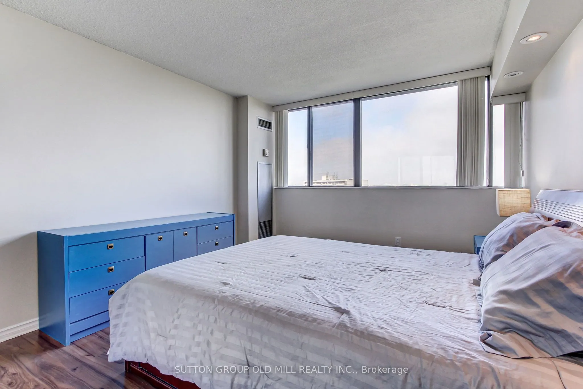 133 Torresdale Avenue, #1604
