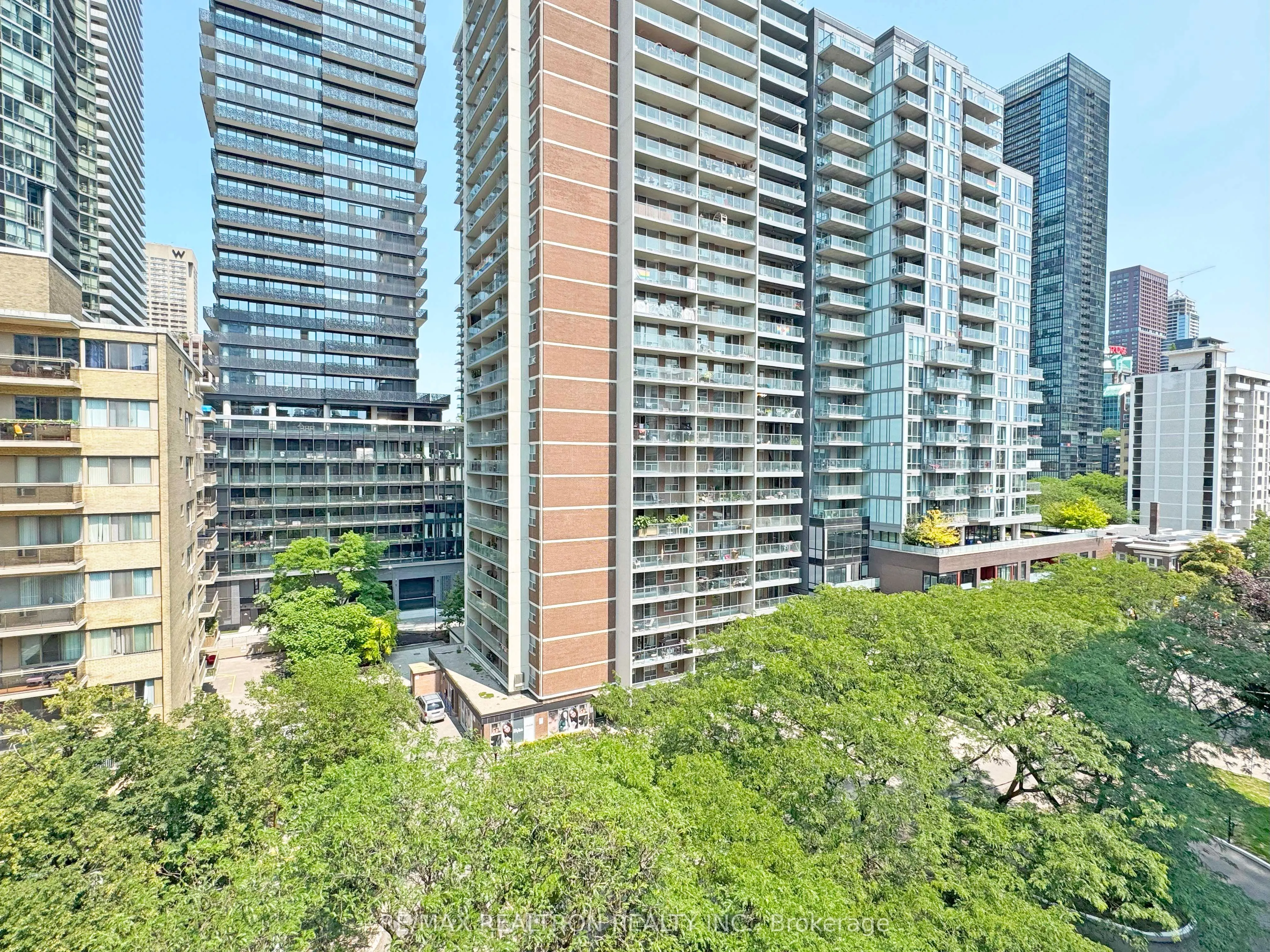 55 Isabella Street, #903