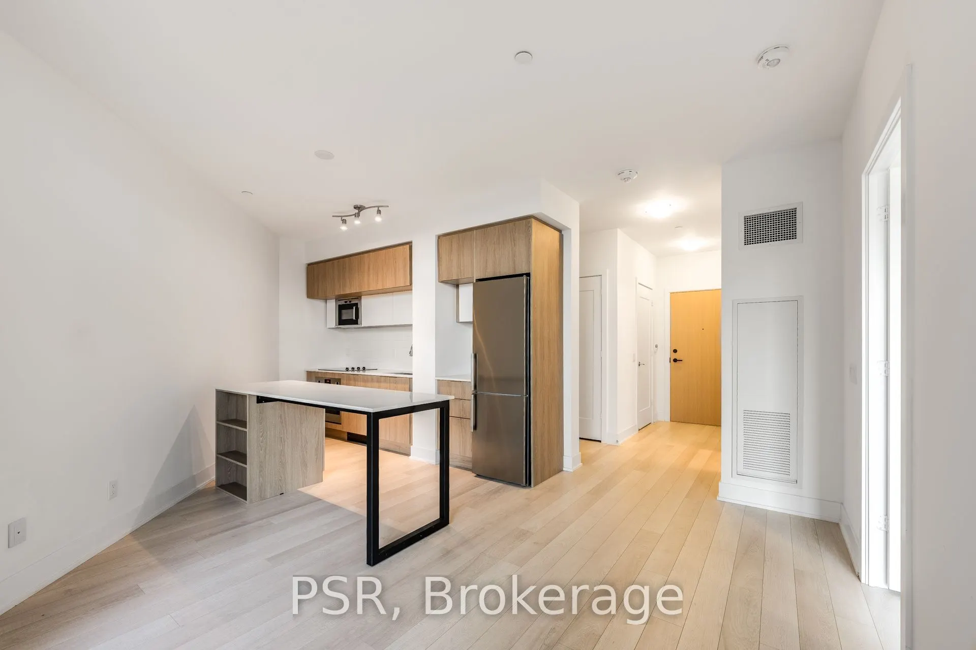 1 Belsize Drive, #607