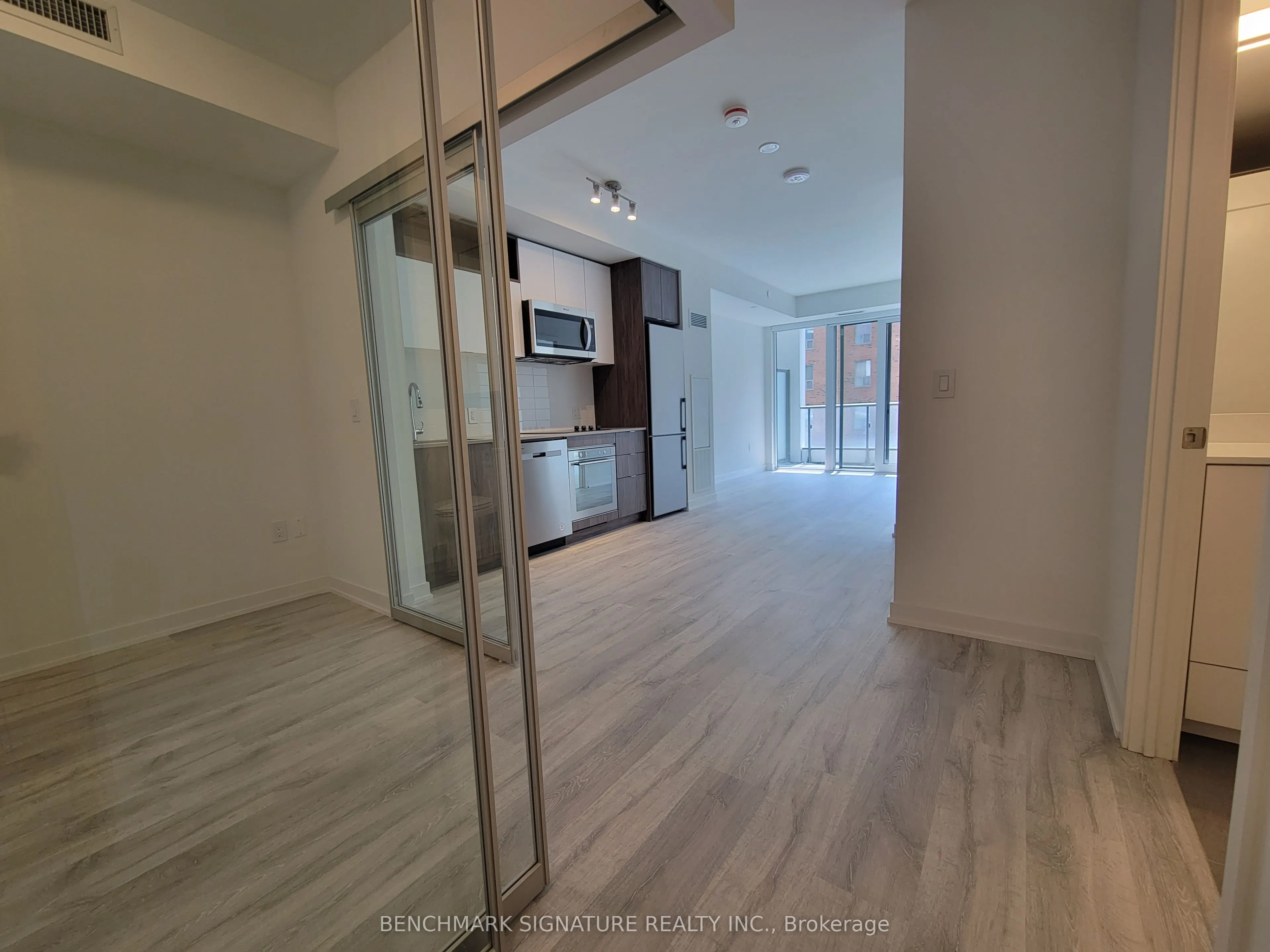 121 Lower Sherbourne Street, #470