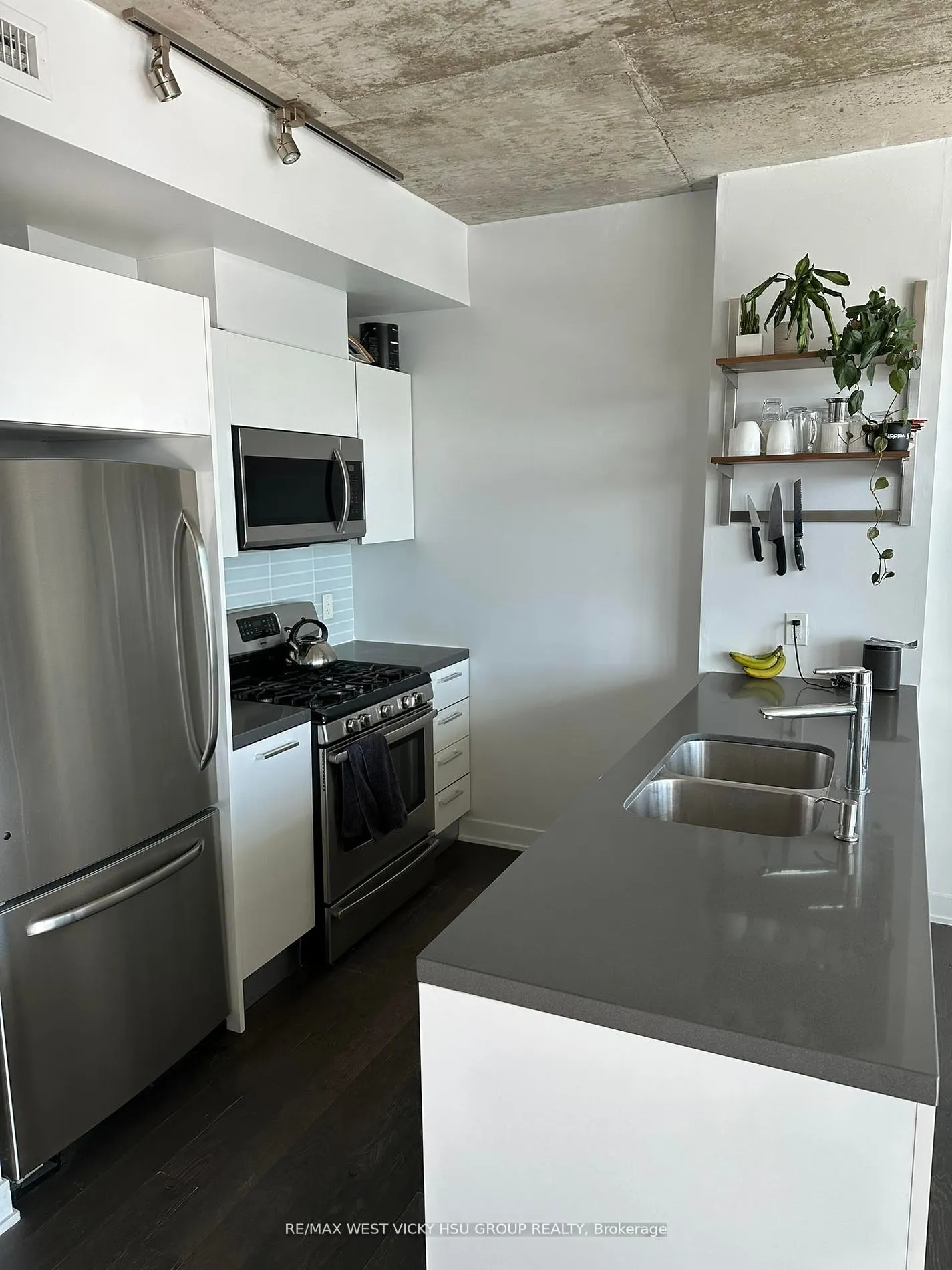 318 King Street E, #1308