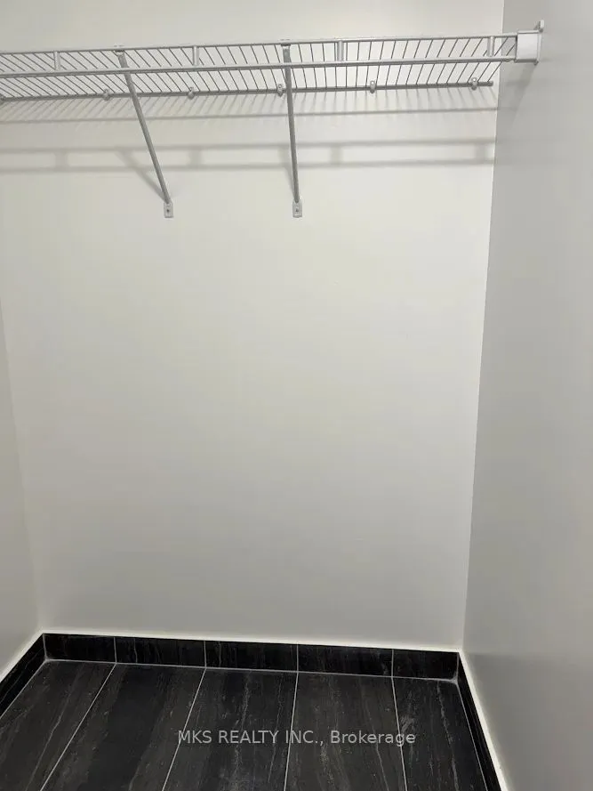 771 Yonge Street, #905