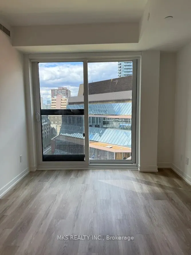 771 Yonge Street, #905
