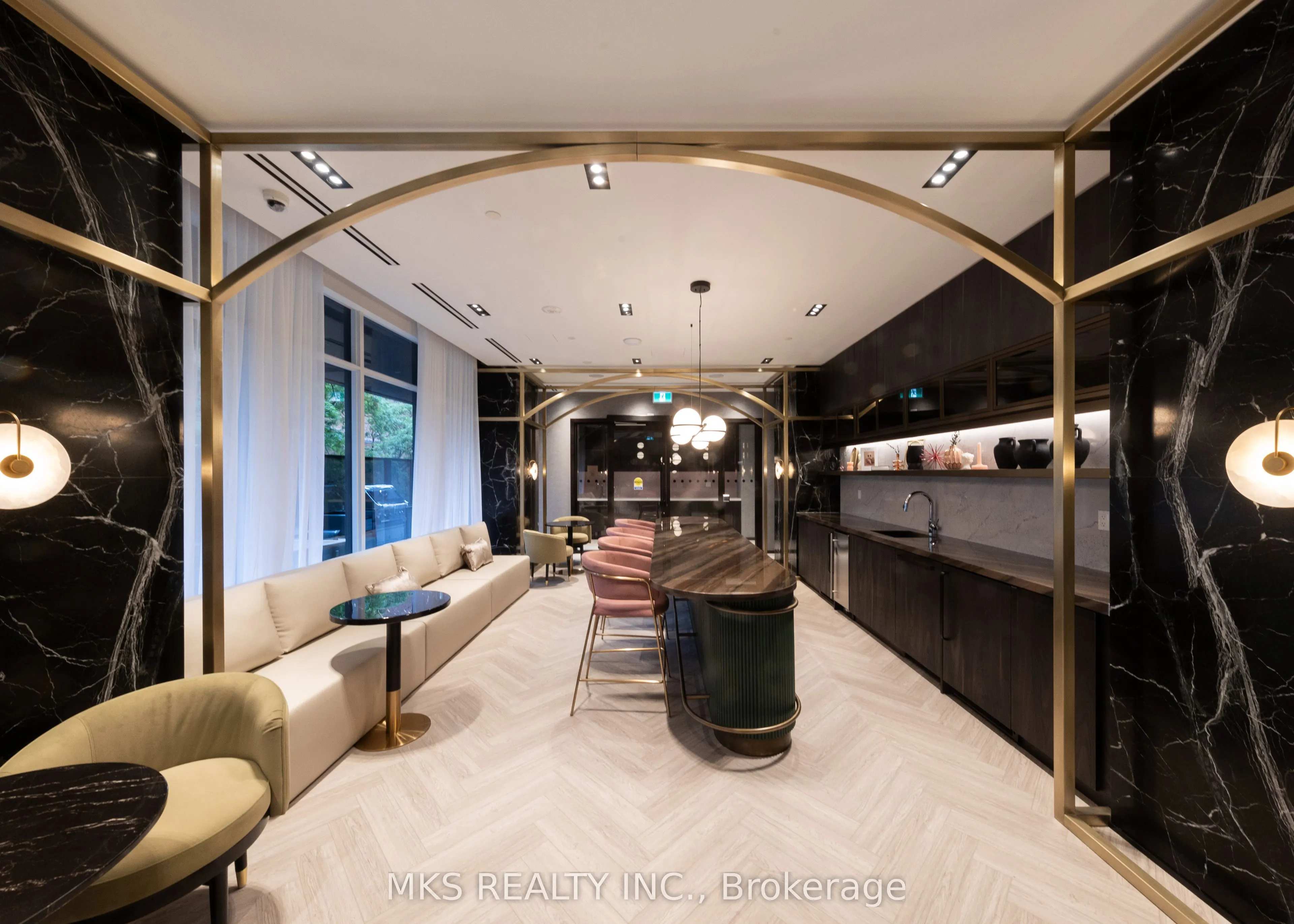 771 Yonge Street, #2607