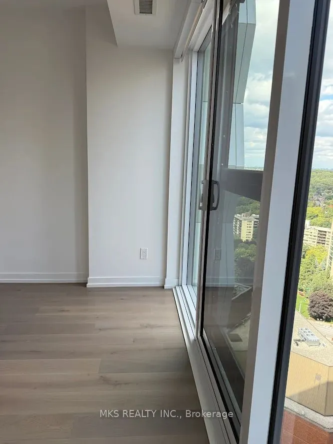 771 Yonge Street, #2607