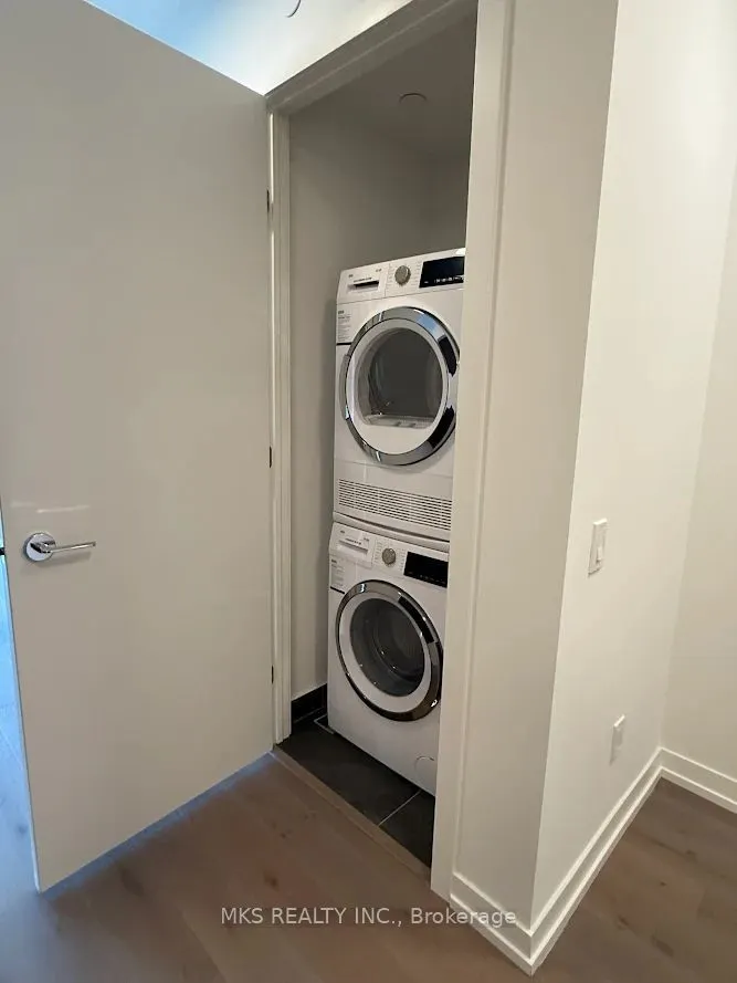 771 Yonge Street, #2607