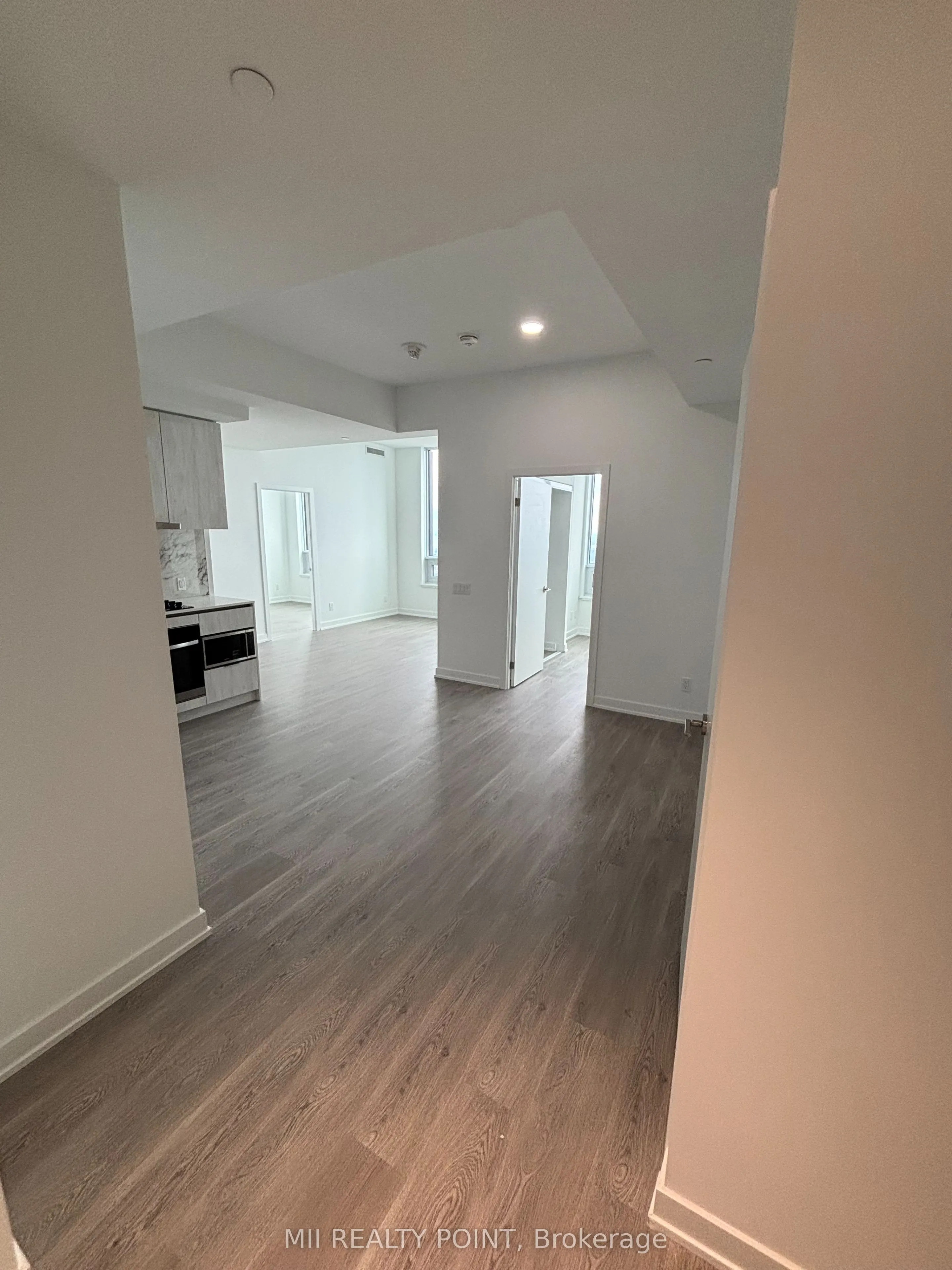 8 Wellesley Street W, #PH01