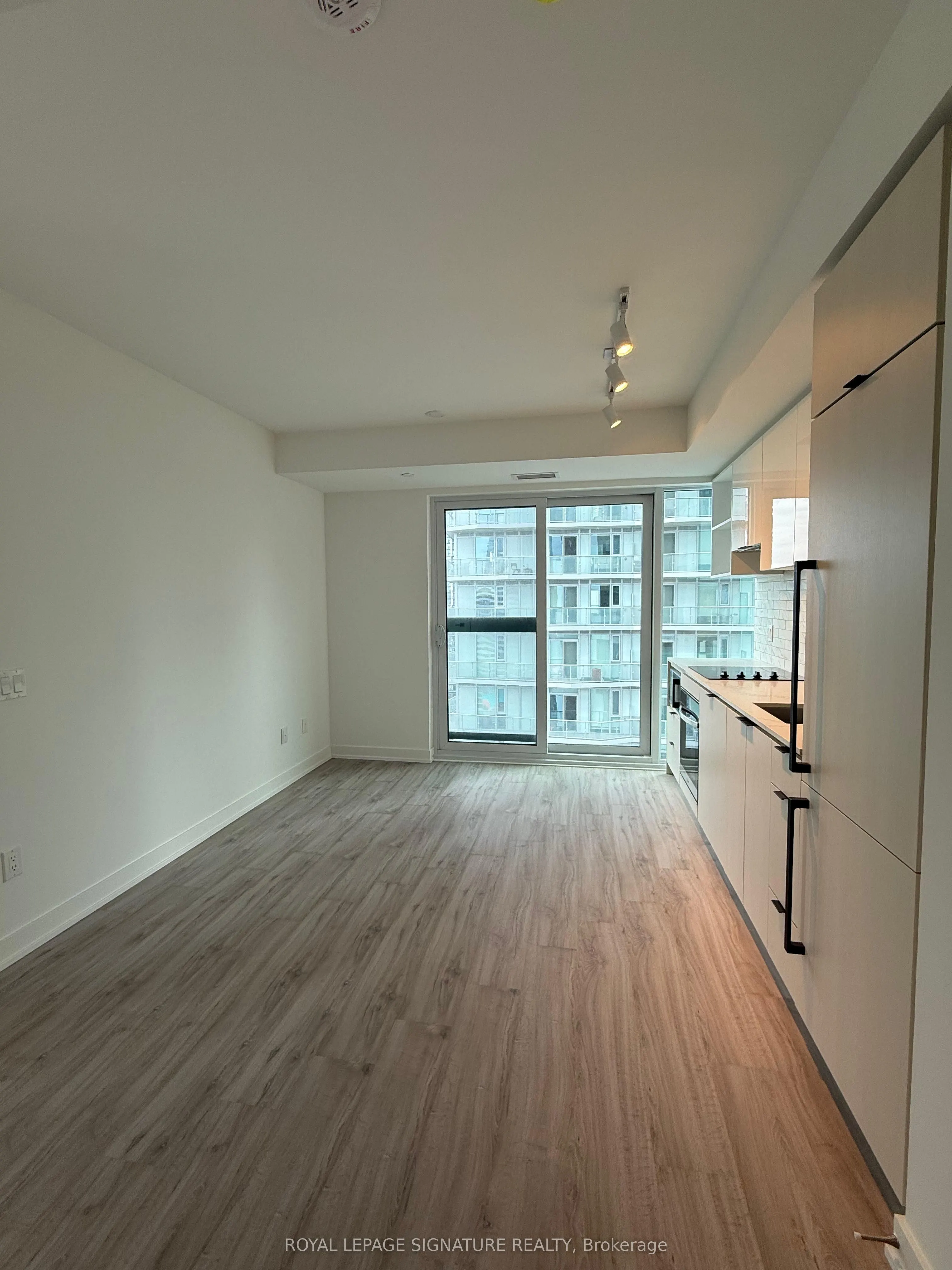 252 Church Street, #3706