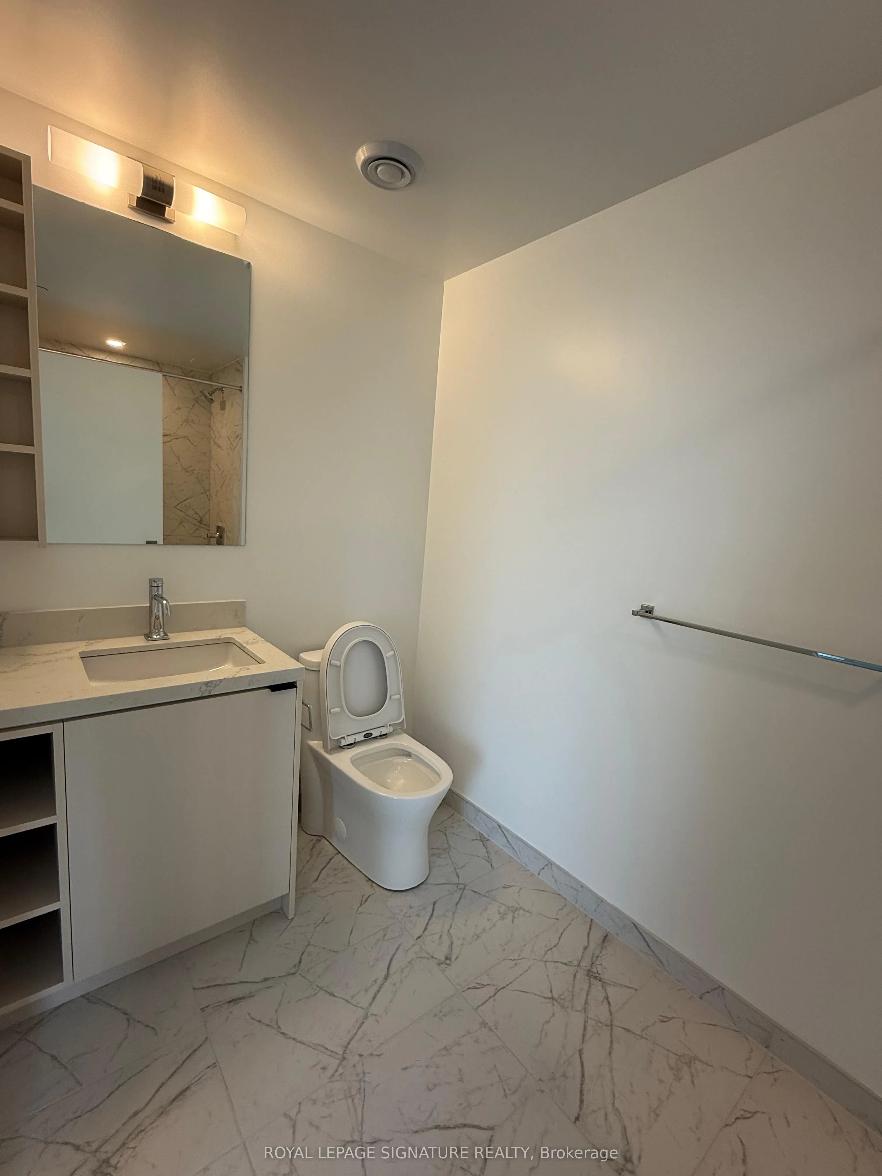 252 Church Street, #3706