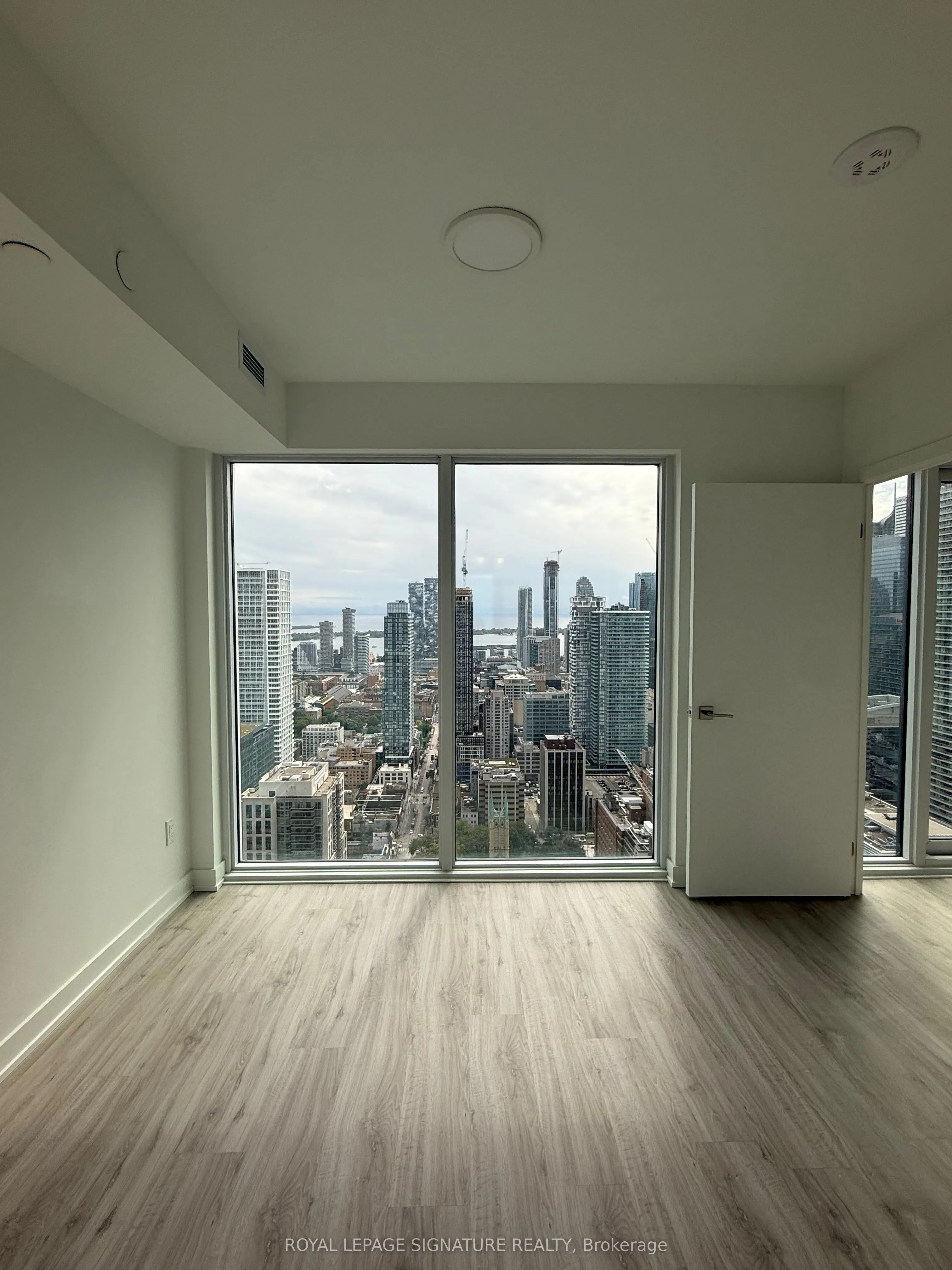 252 Church Street, #5215
