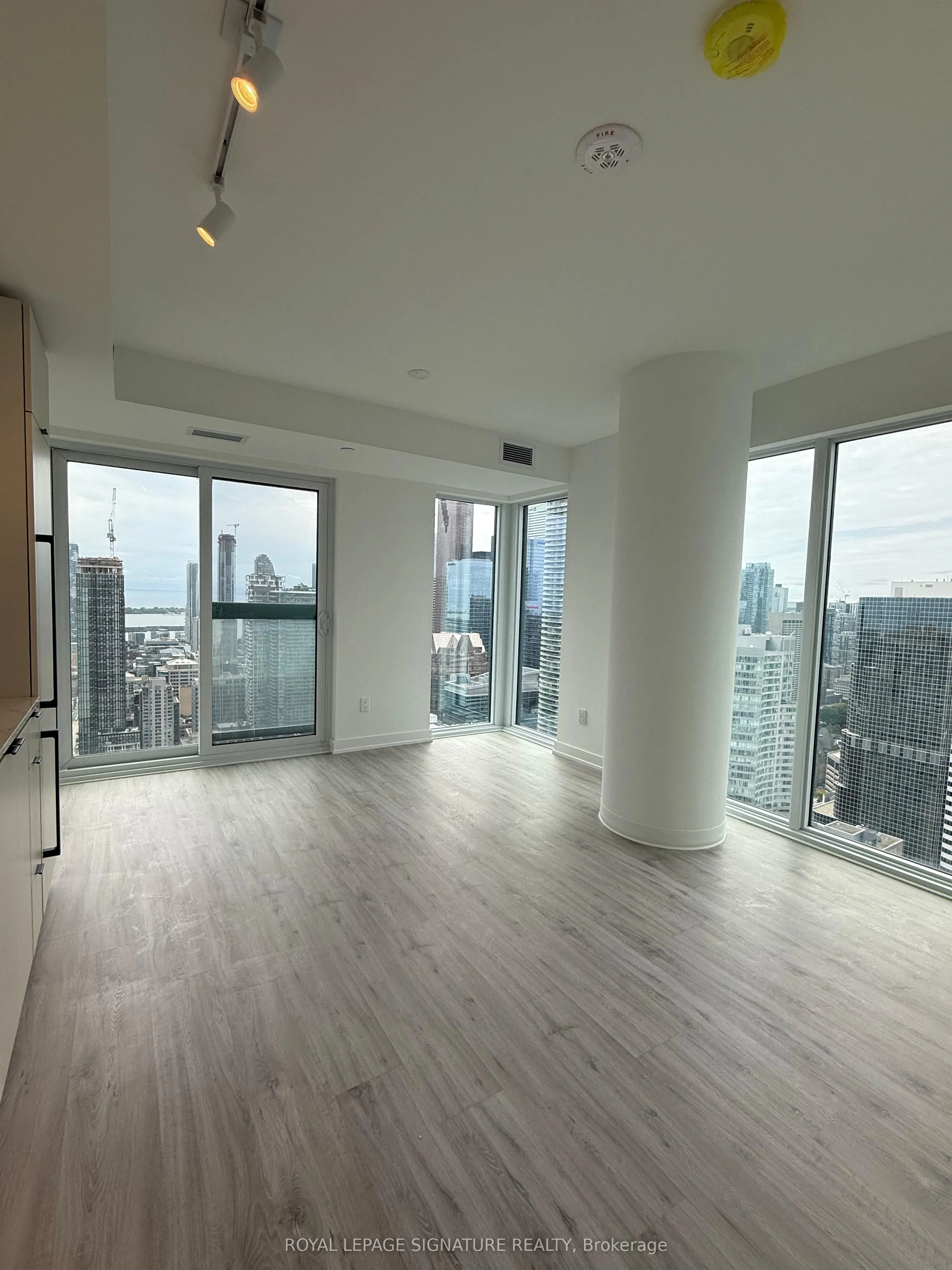 252 Church Street, #5215
