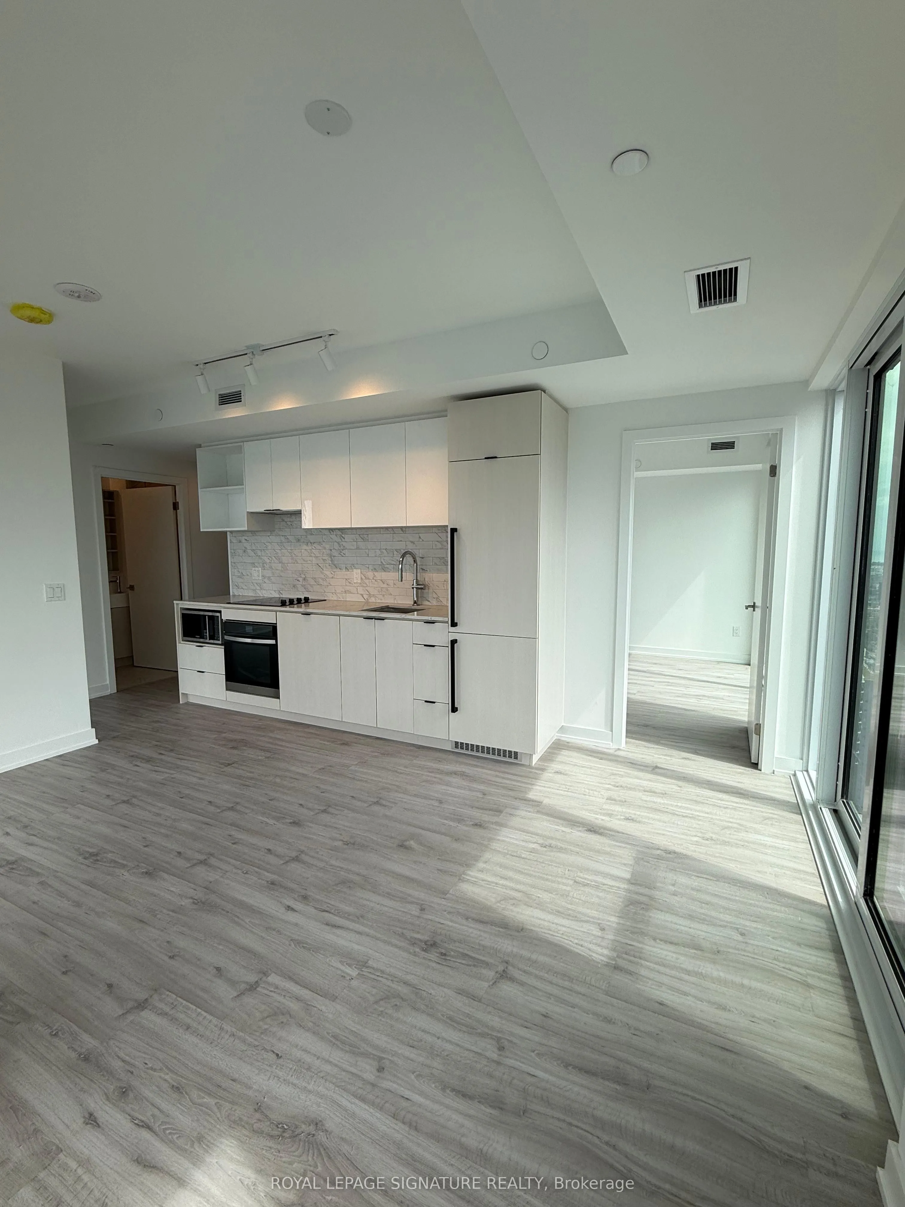 252 Church Street, #5215
