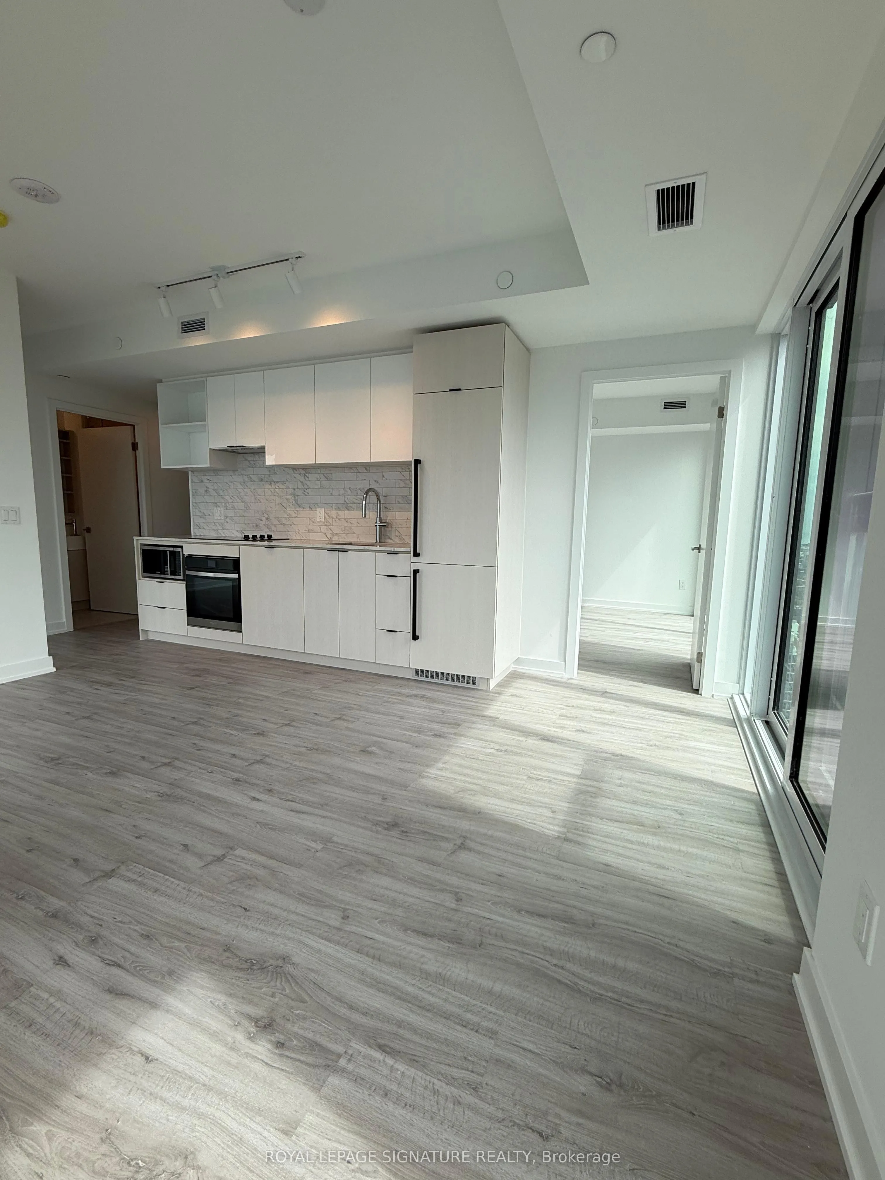 252 Church Street, #5215
