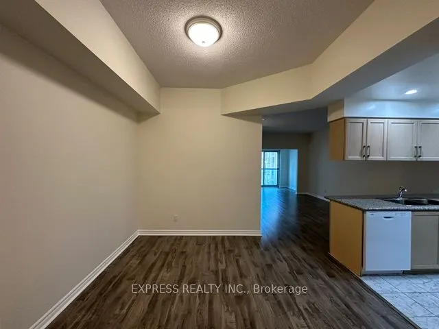 168 Simcoe Street, #809