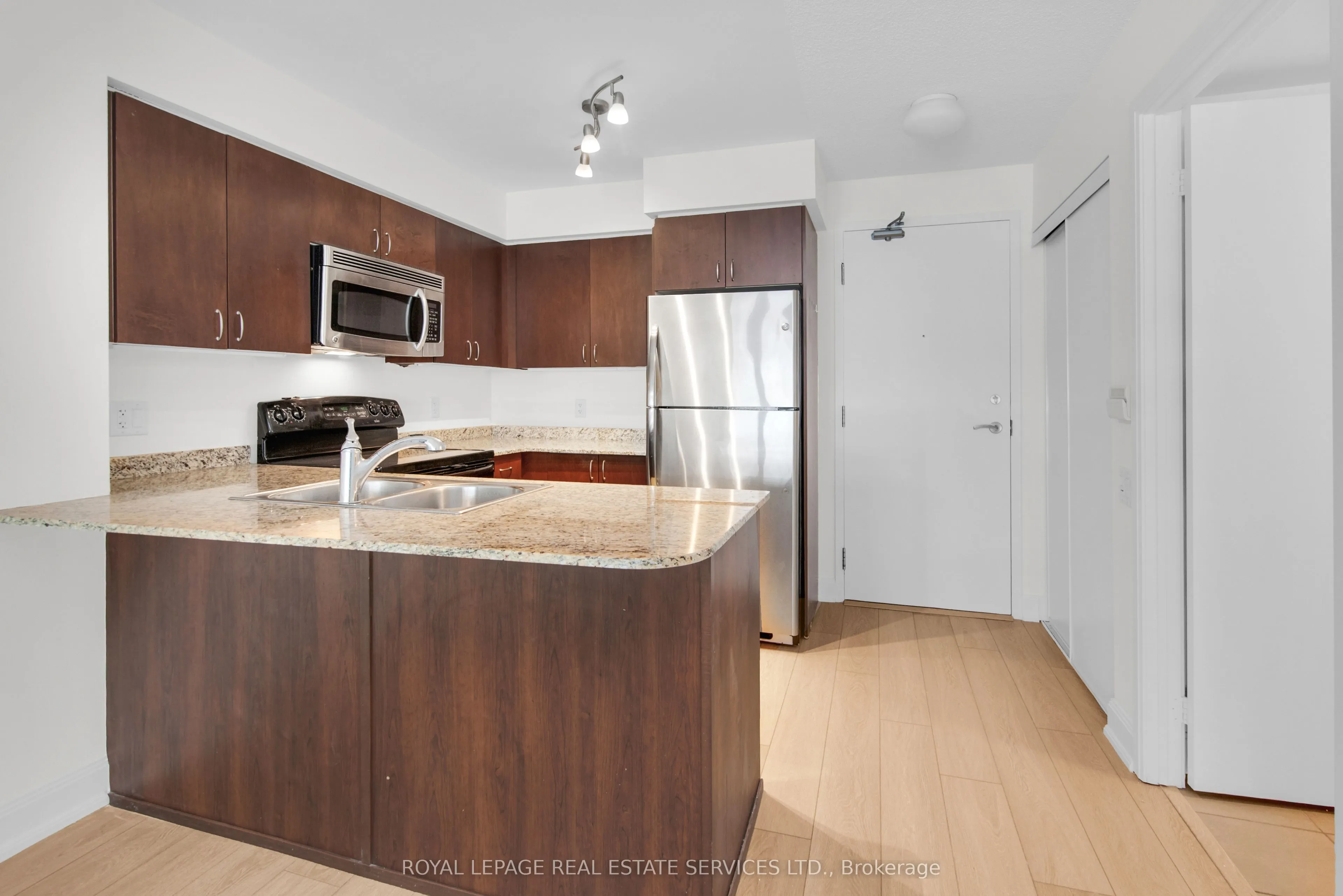 2191 Yonge Street, #1909