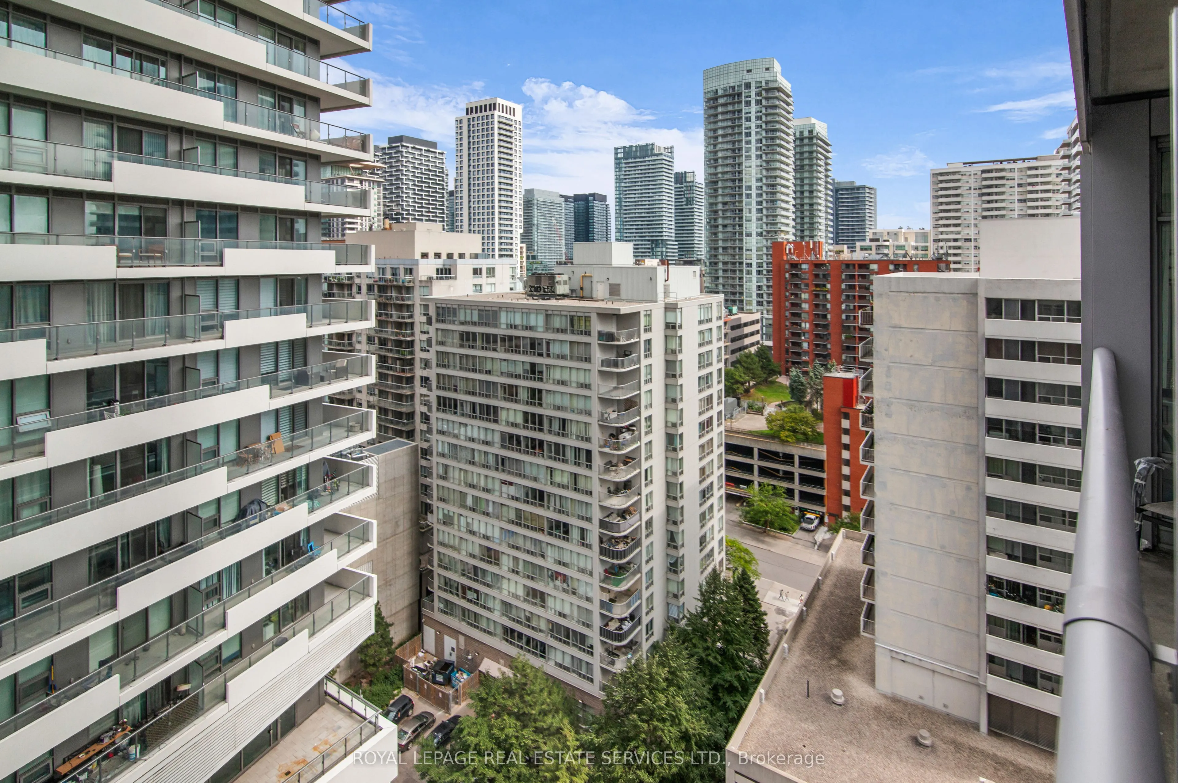 2191 Yonge Street, #1909
