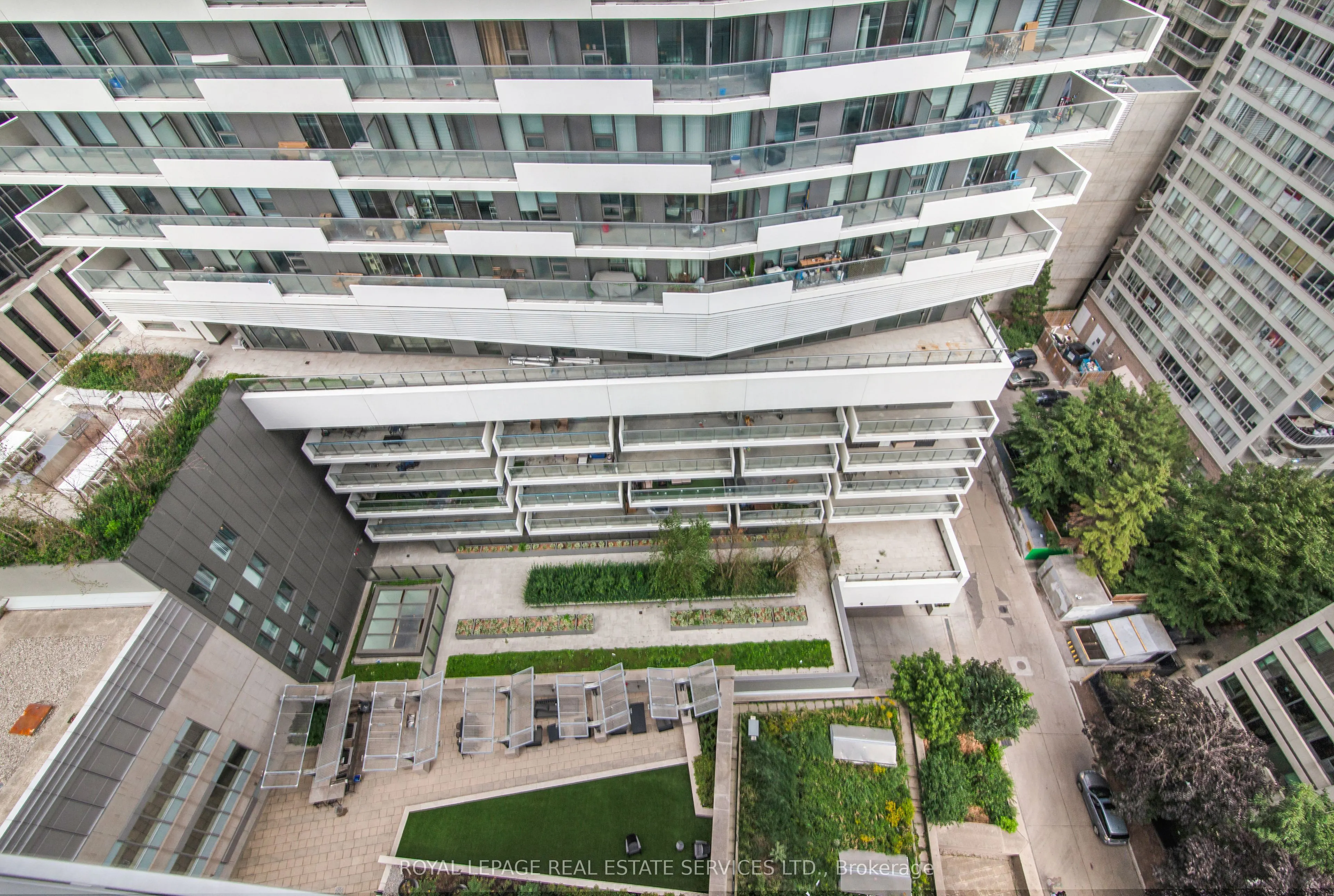 2191 Yonge Street, #1909