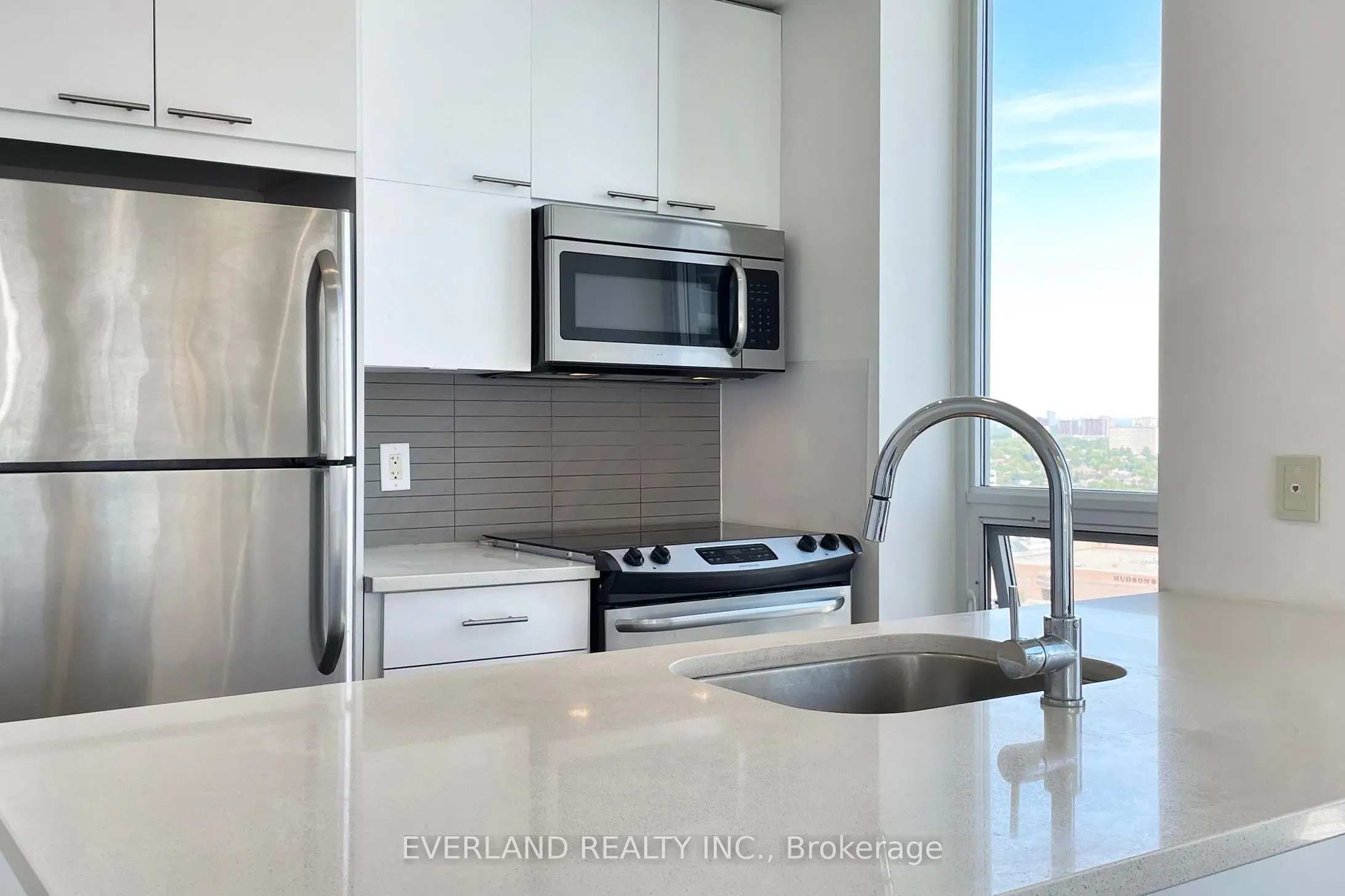 66 Forest Manor Road, #1708