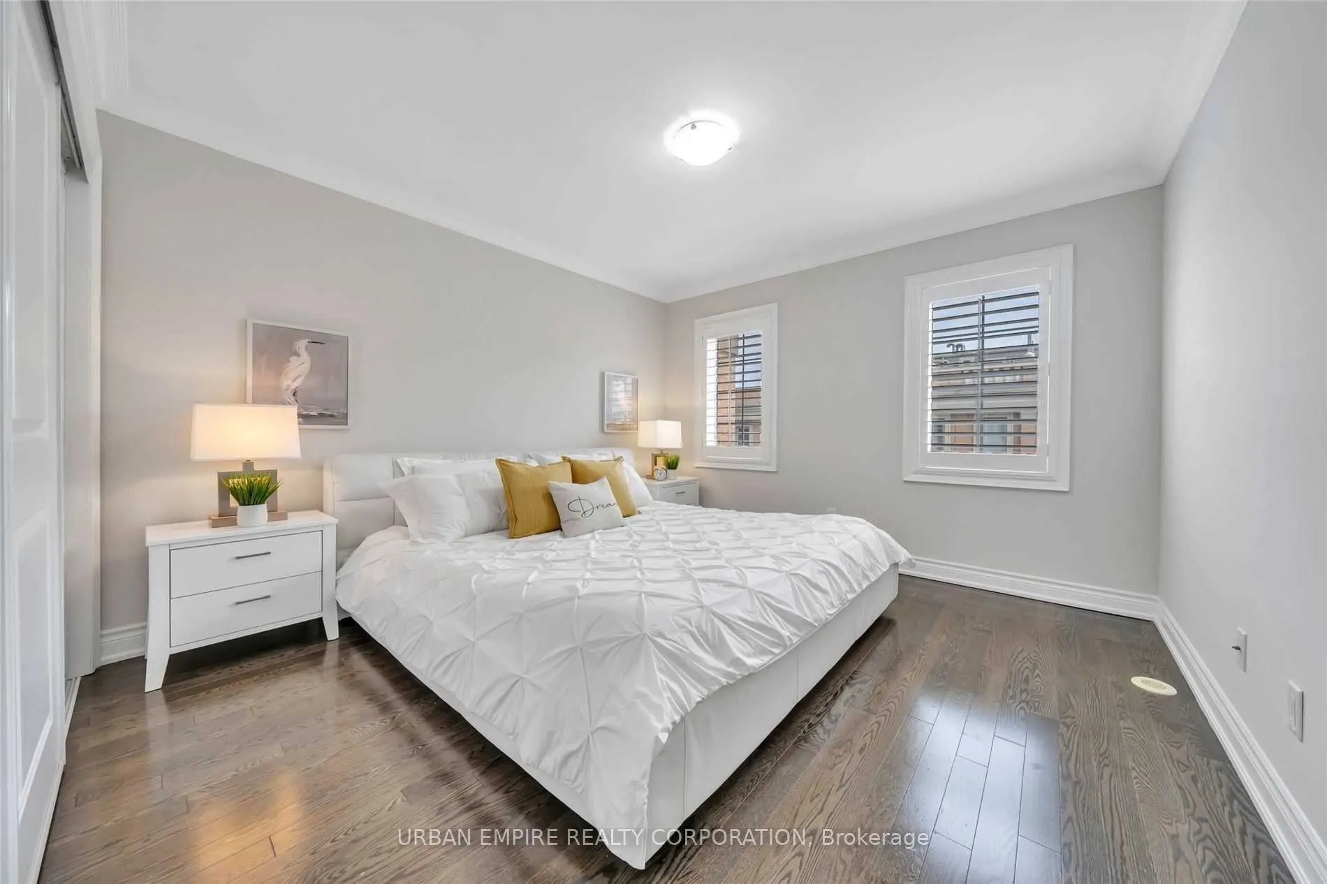 60 Hargrave Lane, #8