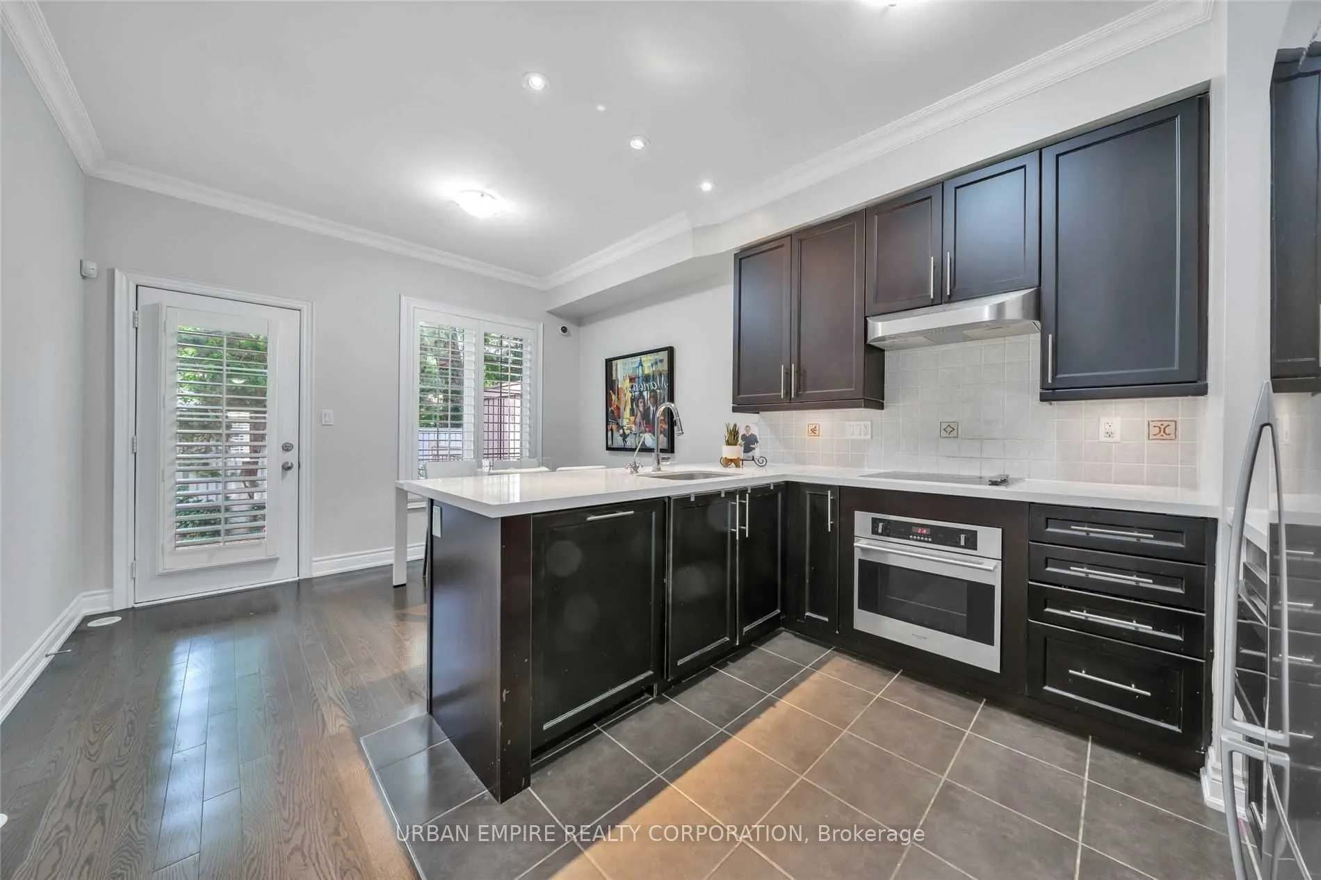 60 Hargrave Lane, #8