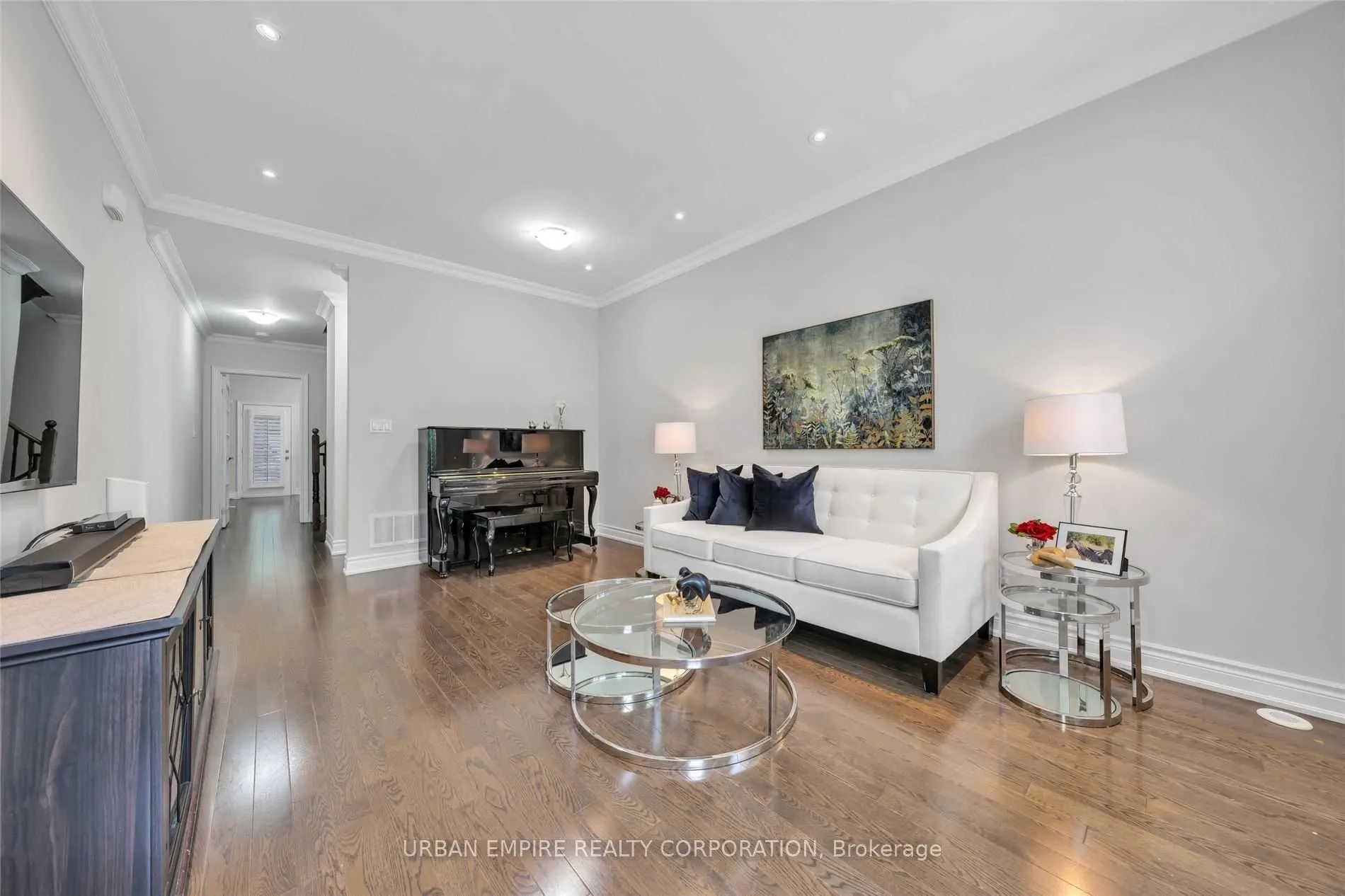 60 Hargrave Lane, #8