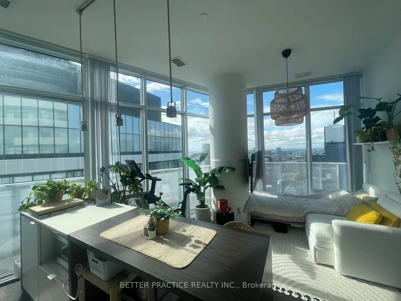 88 Harbour Street, #7302