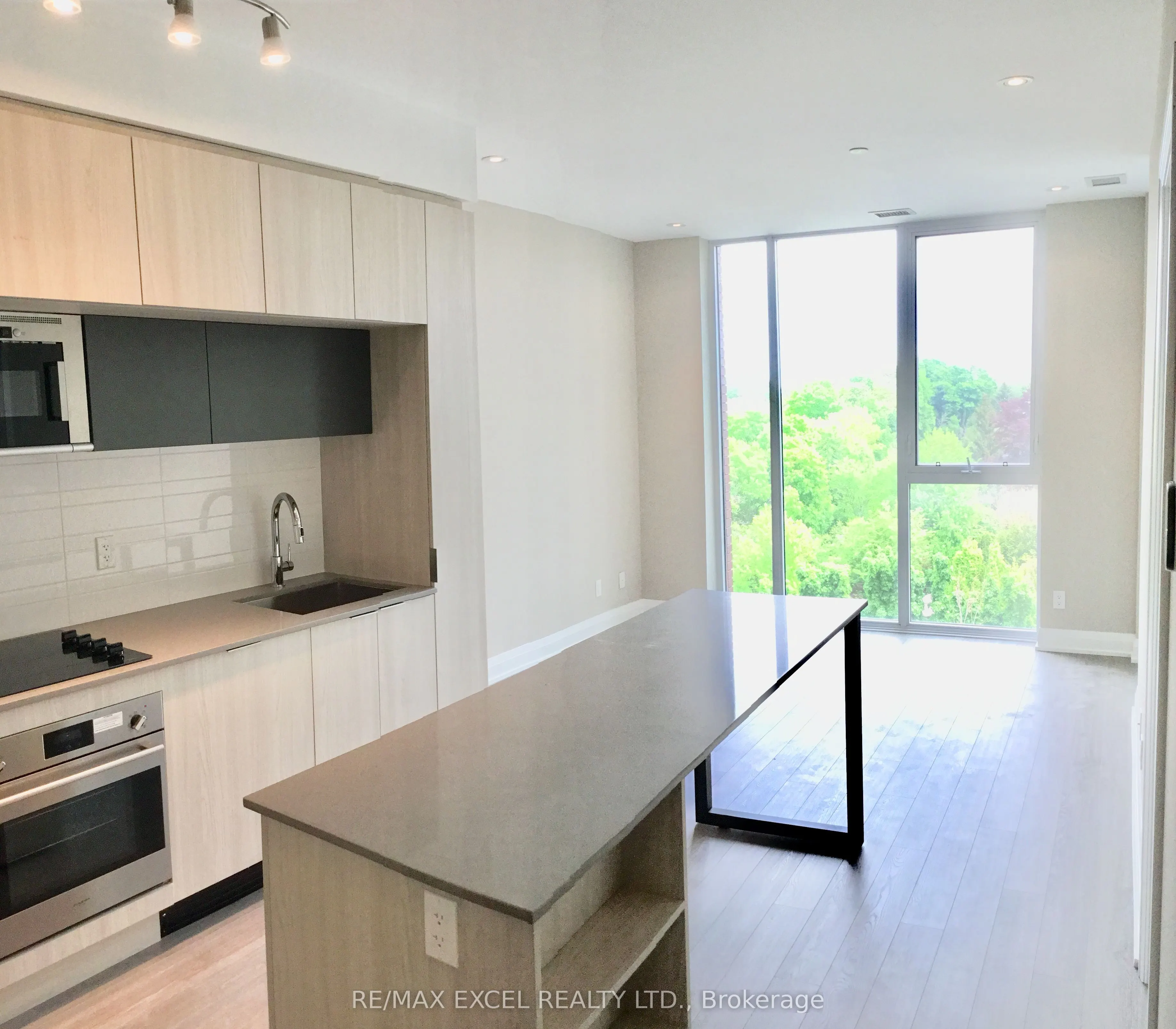 1 Belsize Drive, #506