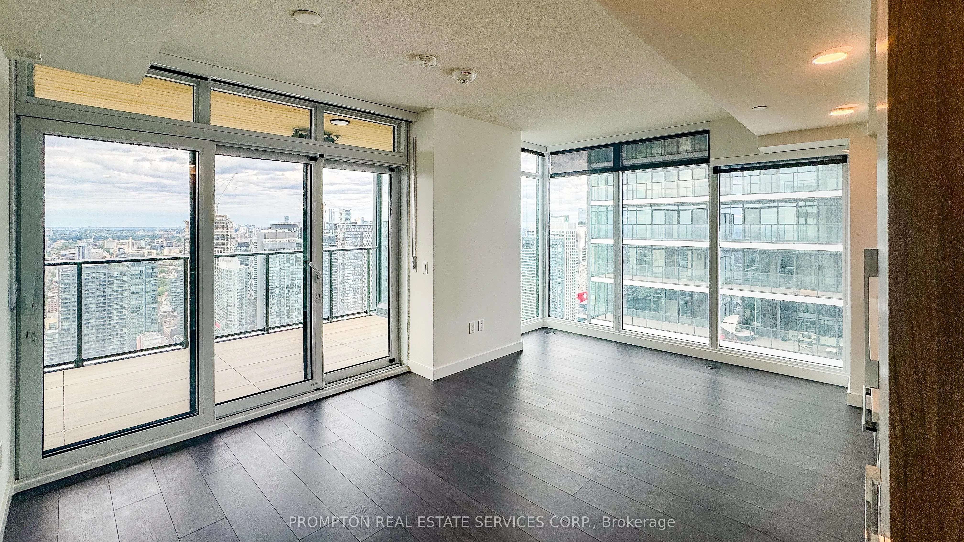 3 Concord Cityplace Way, #5805