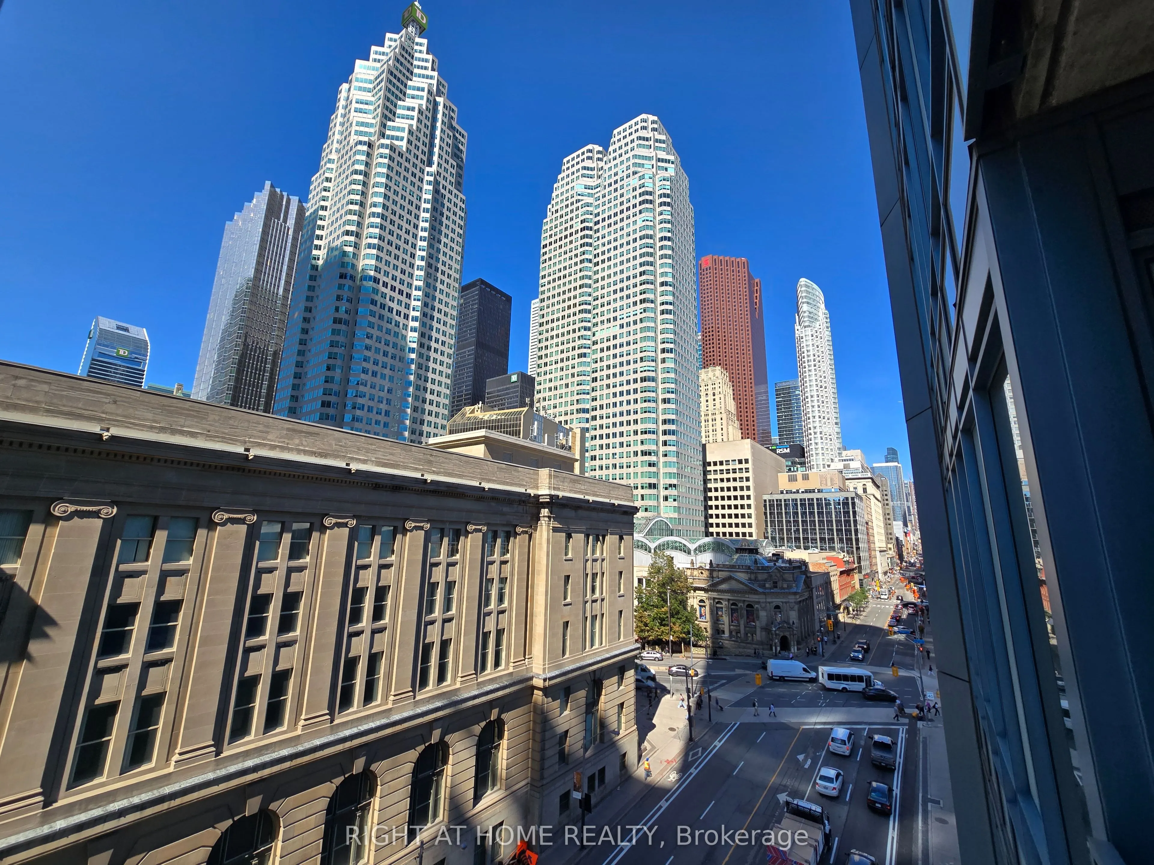 8 The Esplanade, #705