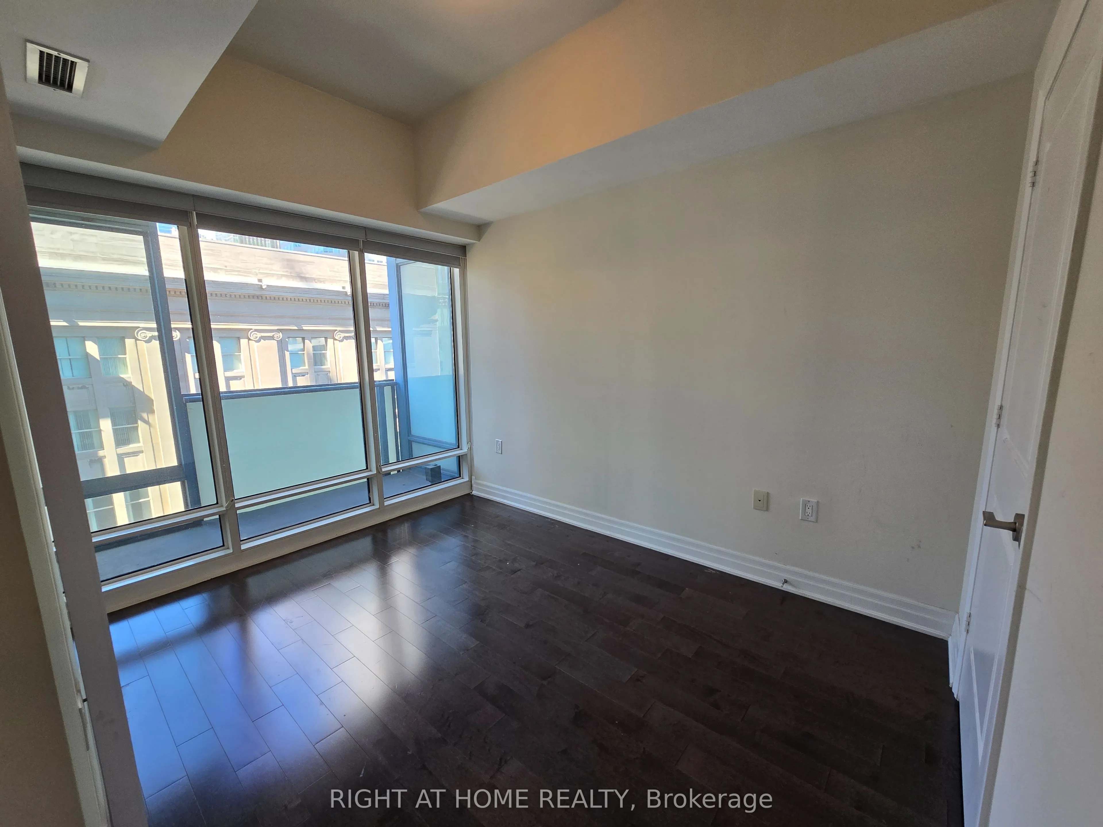 8 The Esplanade, #705
