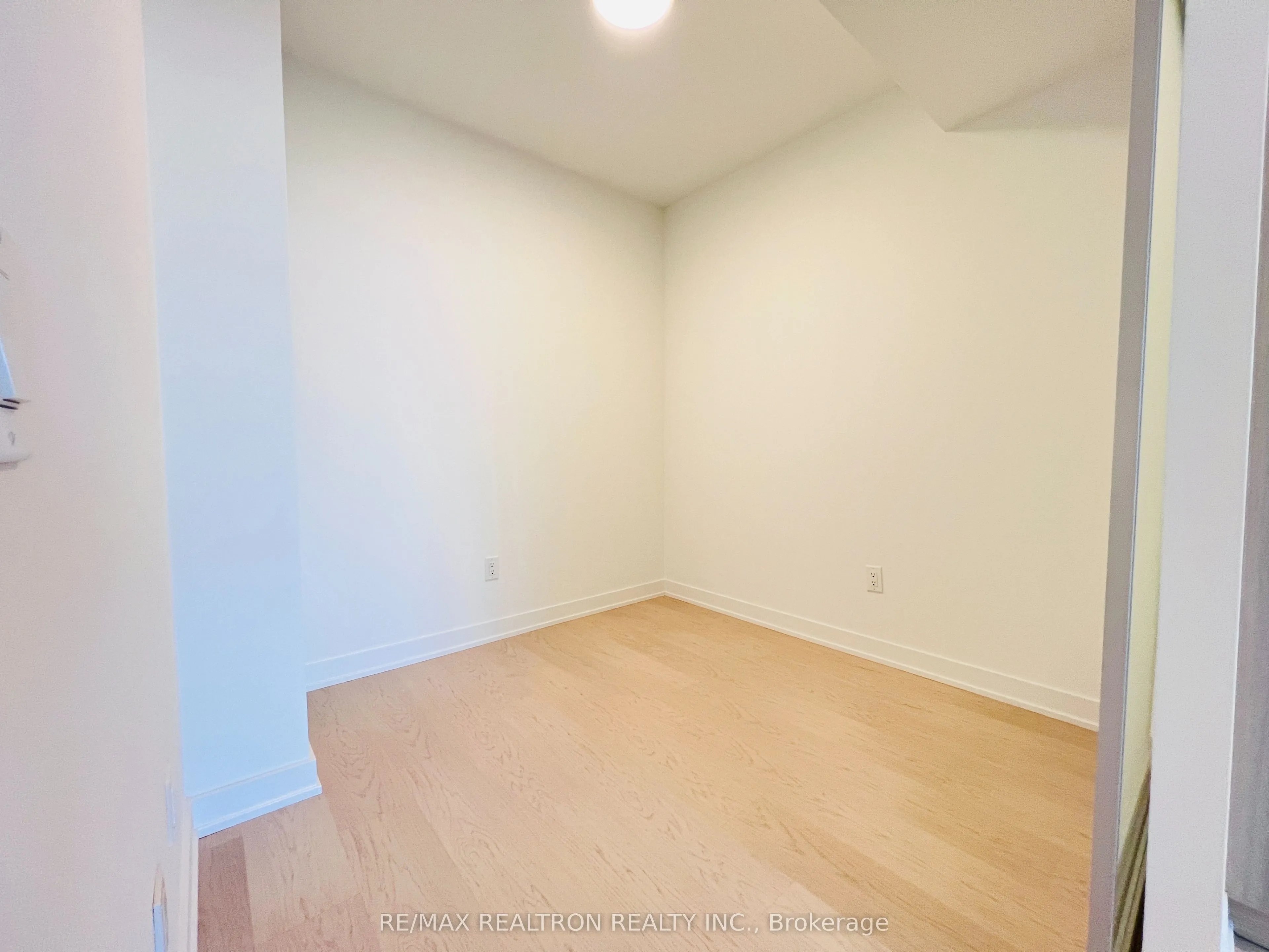 252 Church Street, #5605