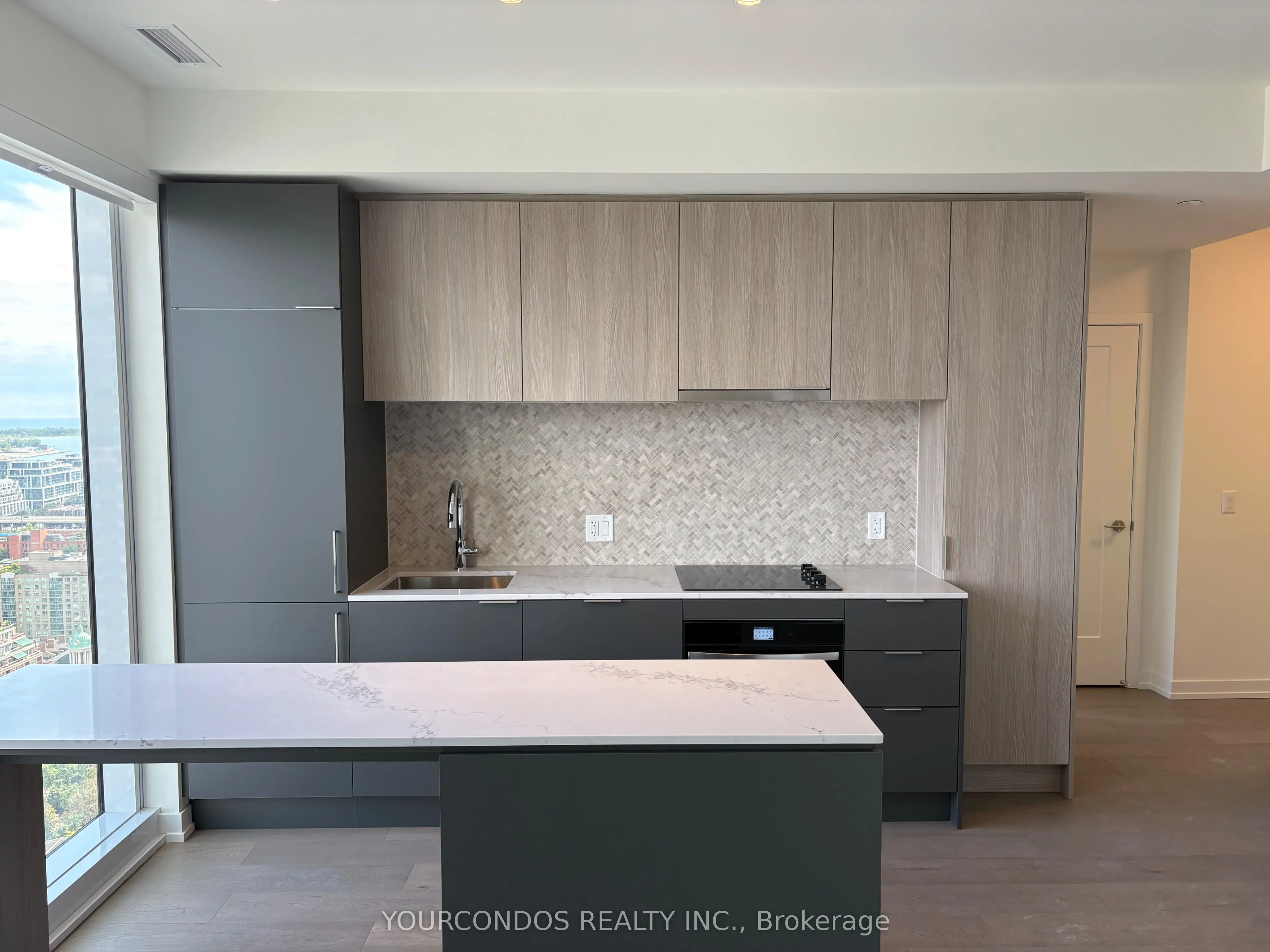 89 Church Street, #3506