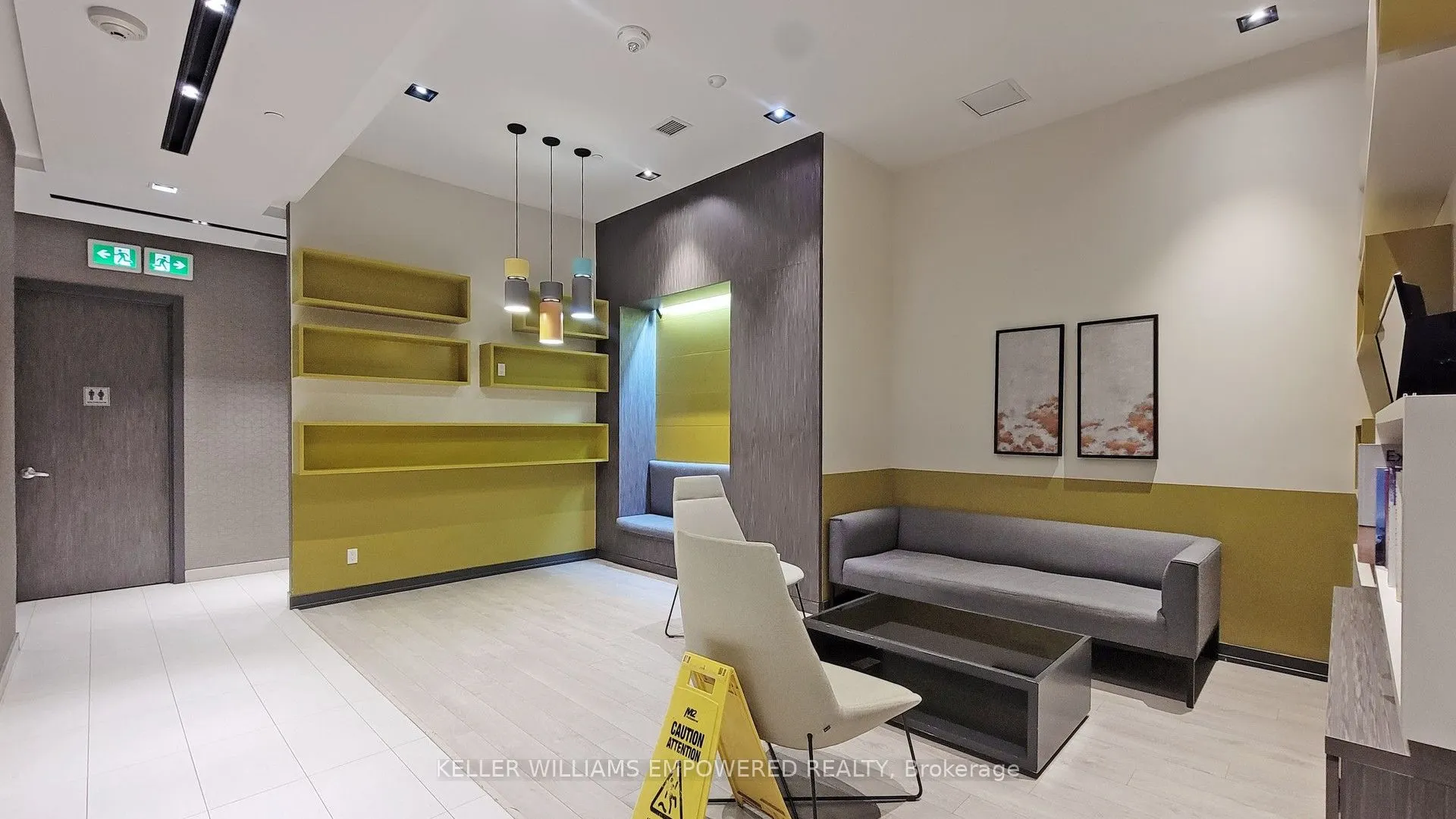 128 Fairview Mall Drive, #801