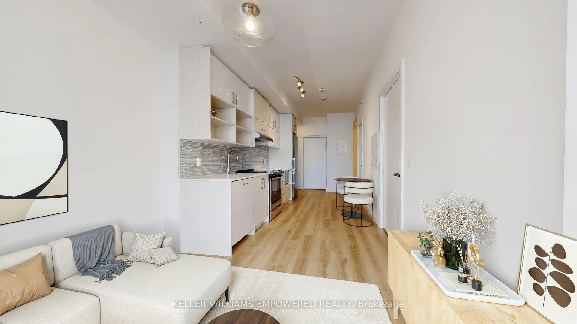 128 Fairview Mall Drive, #801